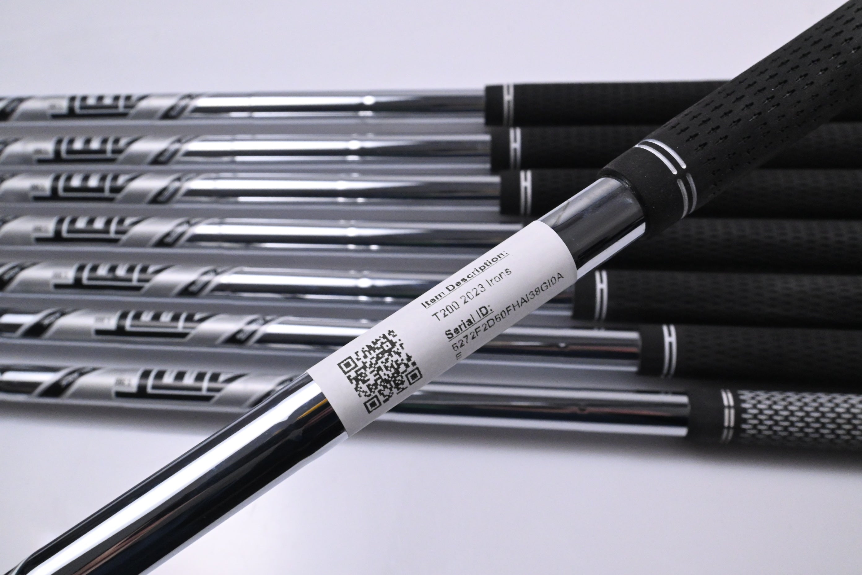 Titleist T200 2023 Irons / 4-PW+GW / Stiff Flex True Temper AMT Black S300