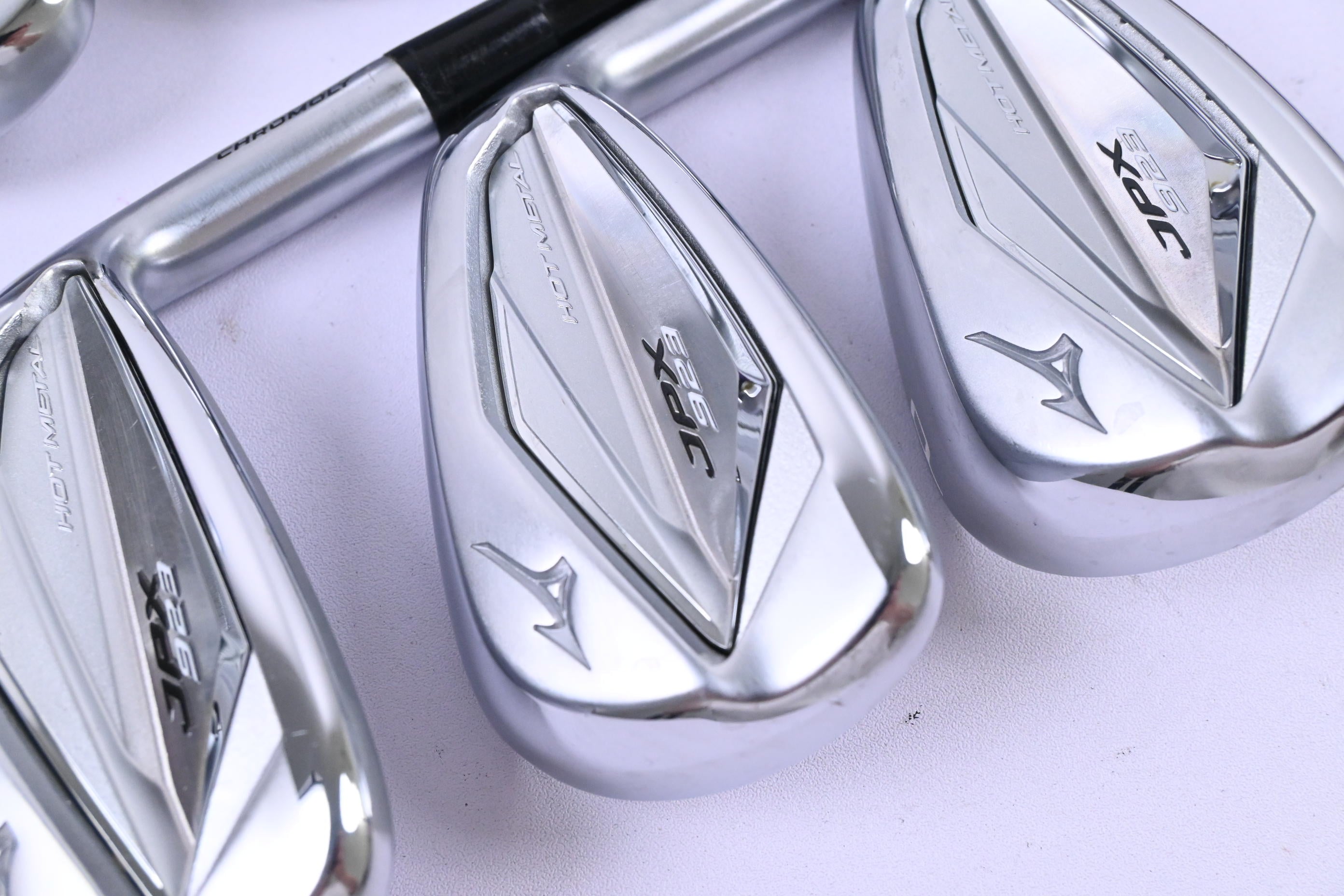 Mizuno JPX 923 Hot Metal Irons / 5-PW / Regular Flex Fujikura Speeder 50 Shafts