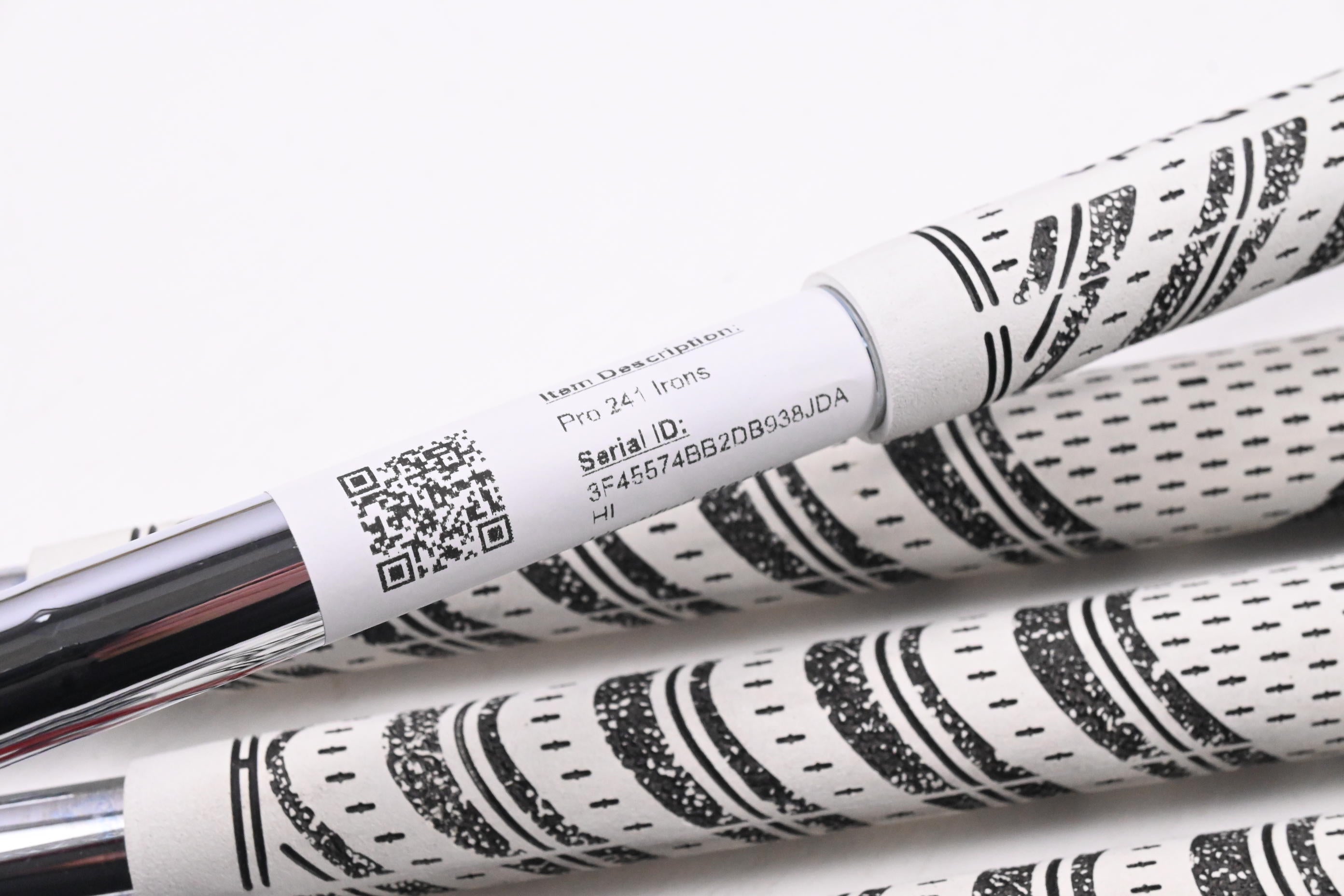 Left Hand Mizuno Pro 241 Irons / 4-PW / X-Flex N.S.Pro Modus³ Tour 120 Shafts