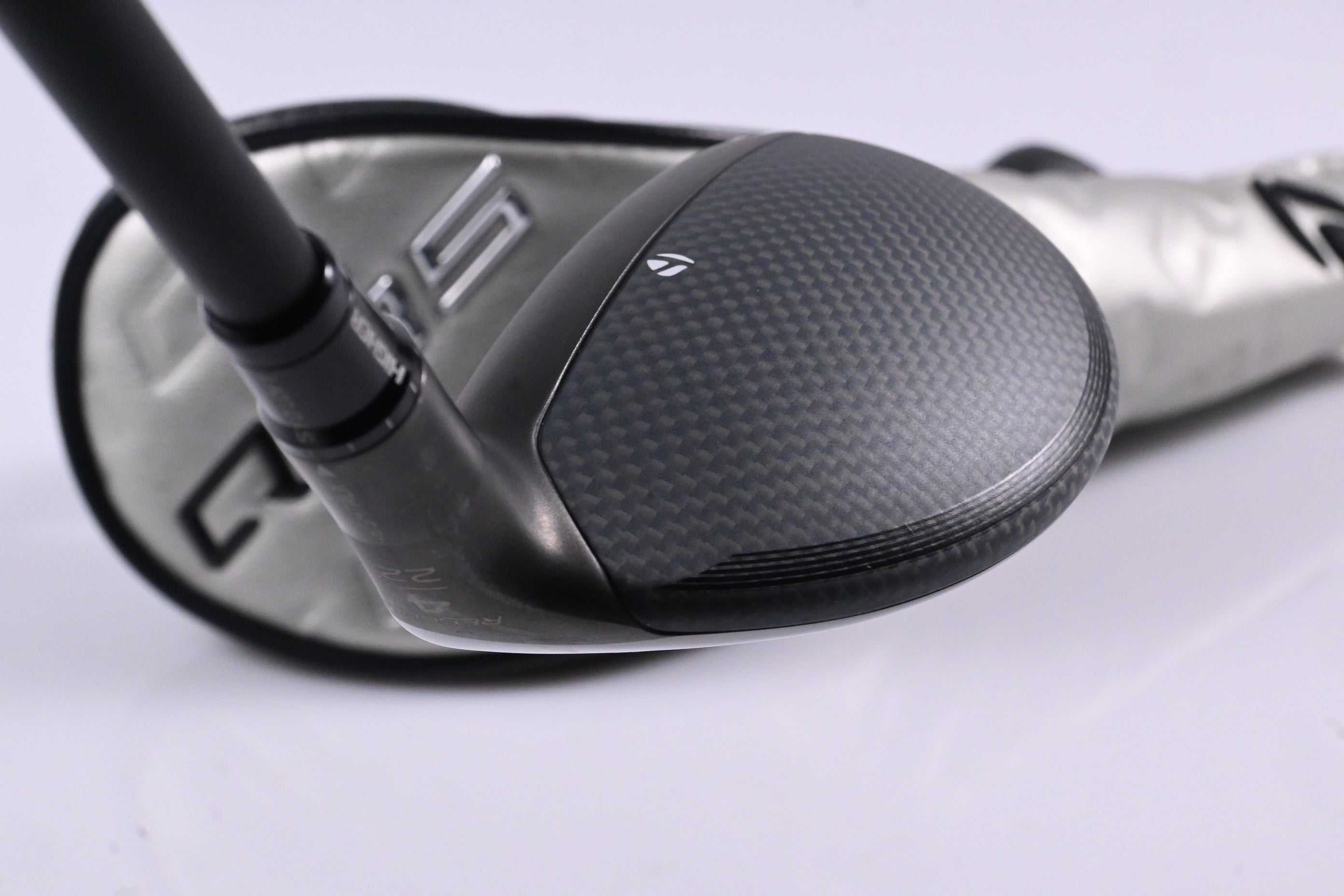 Taylormade Qi35 #4 Hybrid / 22 Degree / Regular Flex Fujikura Ventus Blue '25 6