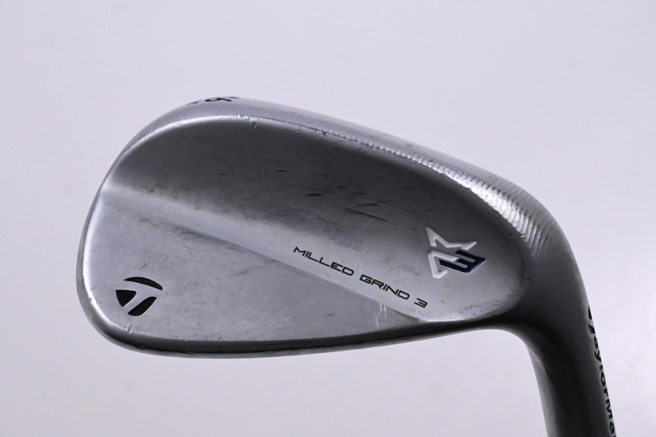 Taylormade Milled Grind 3 Chrome Pitching Wedge / 46 Degree / Stiff Flex Dynamic Gold