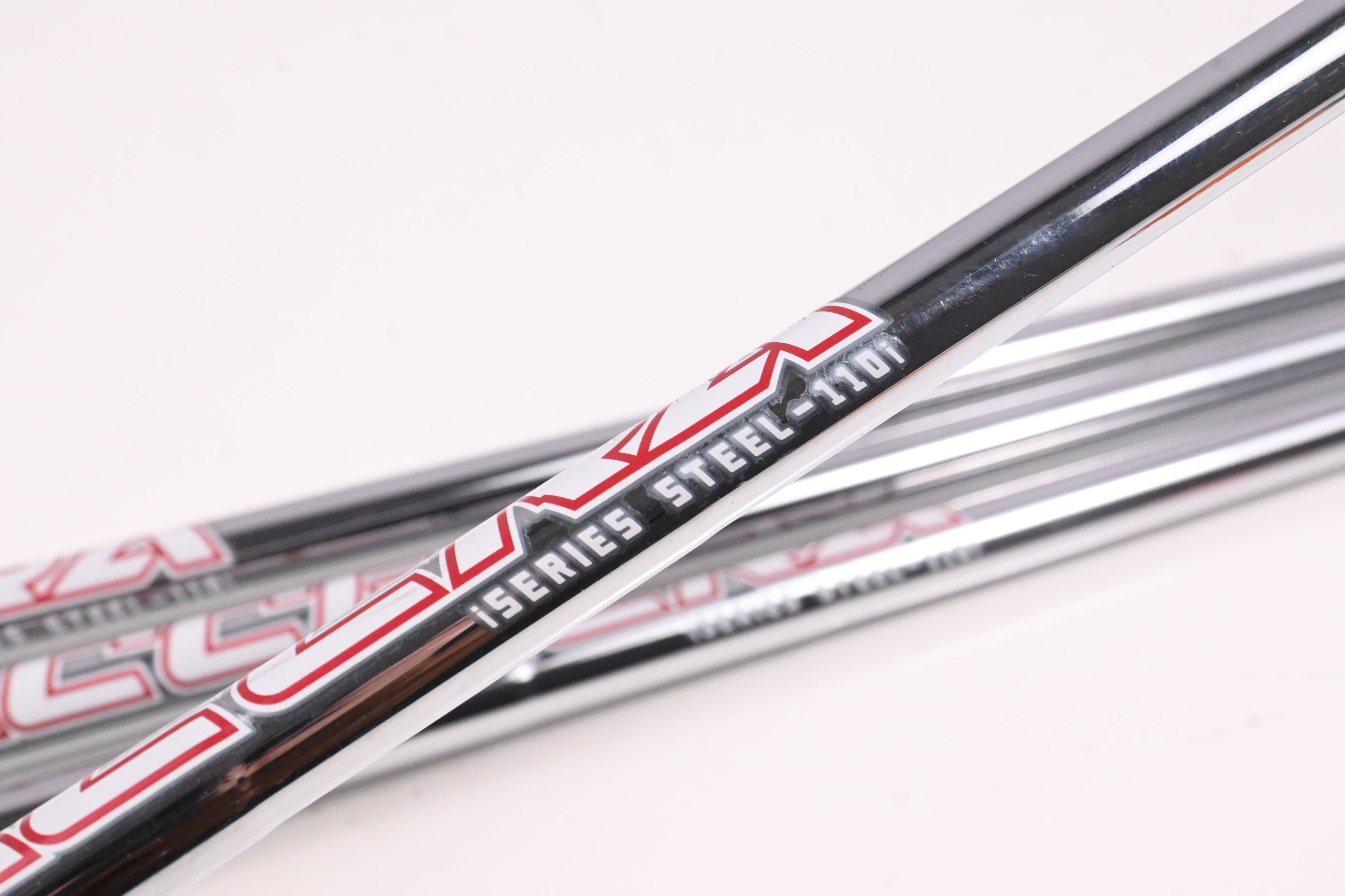 Accra iSeries Steel Red 110i Iron Shafts / Regular Flex / Set Of 4 / .355" Tip