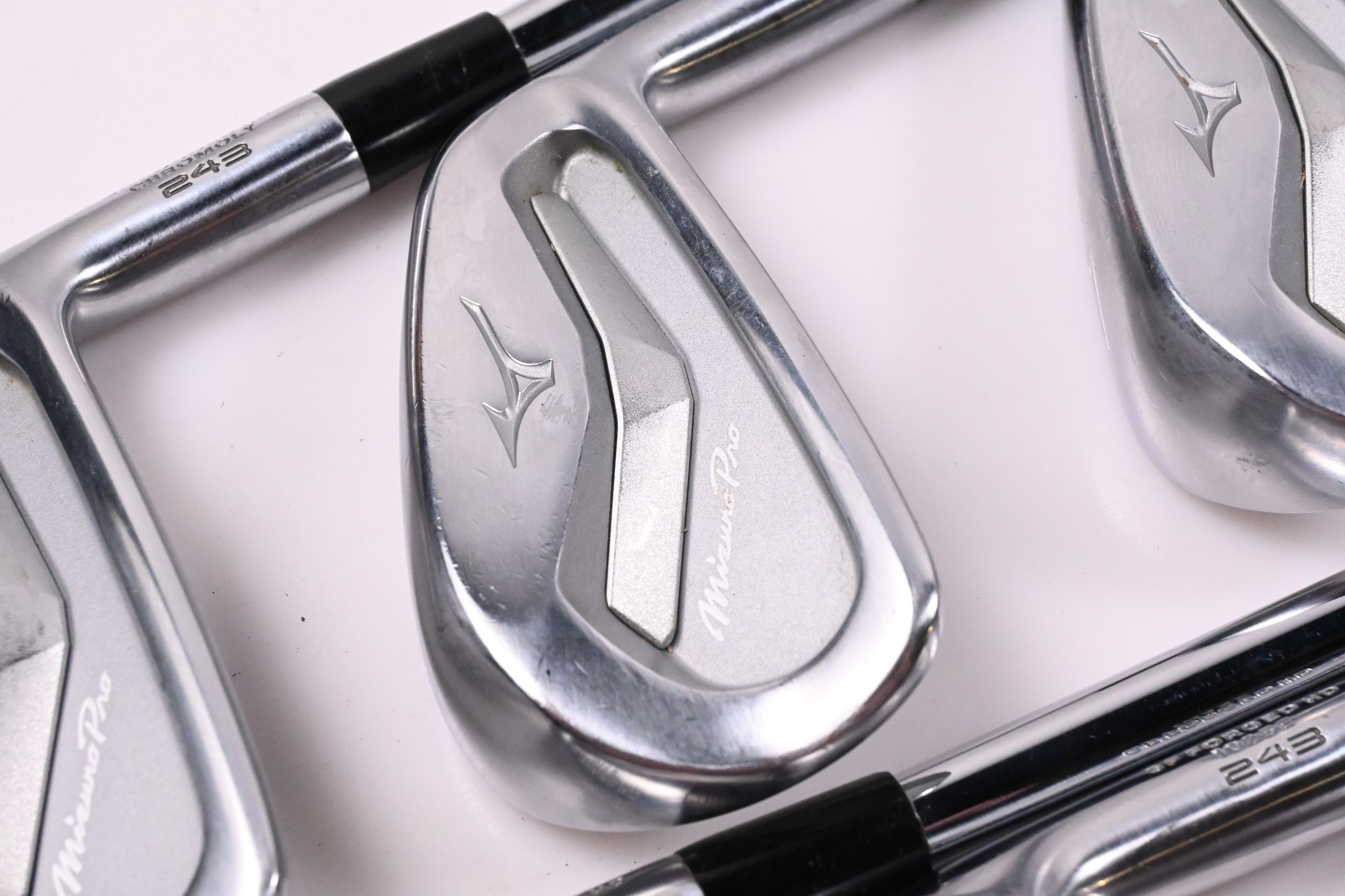 Mizuno Pro 243 Irons / 5-PW / X-Flex Dynamic Gold X100 Shafts
