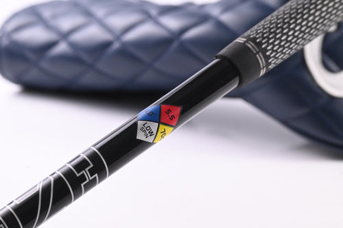 Titleist TSR3 #3 Wood / 15 Degree / Regular Flex HZRDUS Smoke RDX Black 70 Shaft