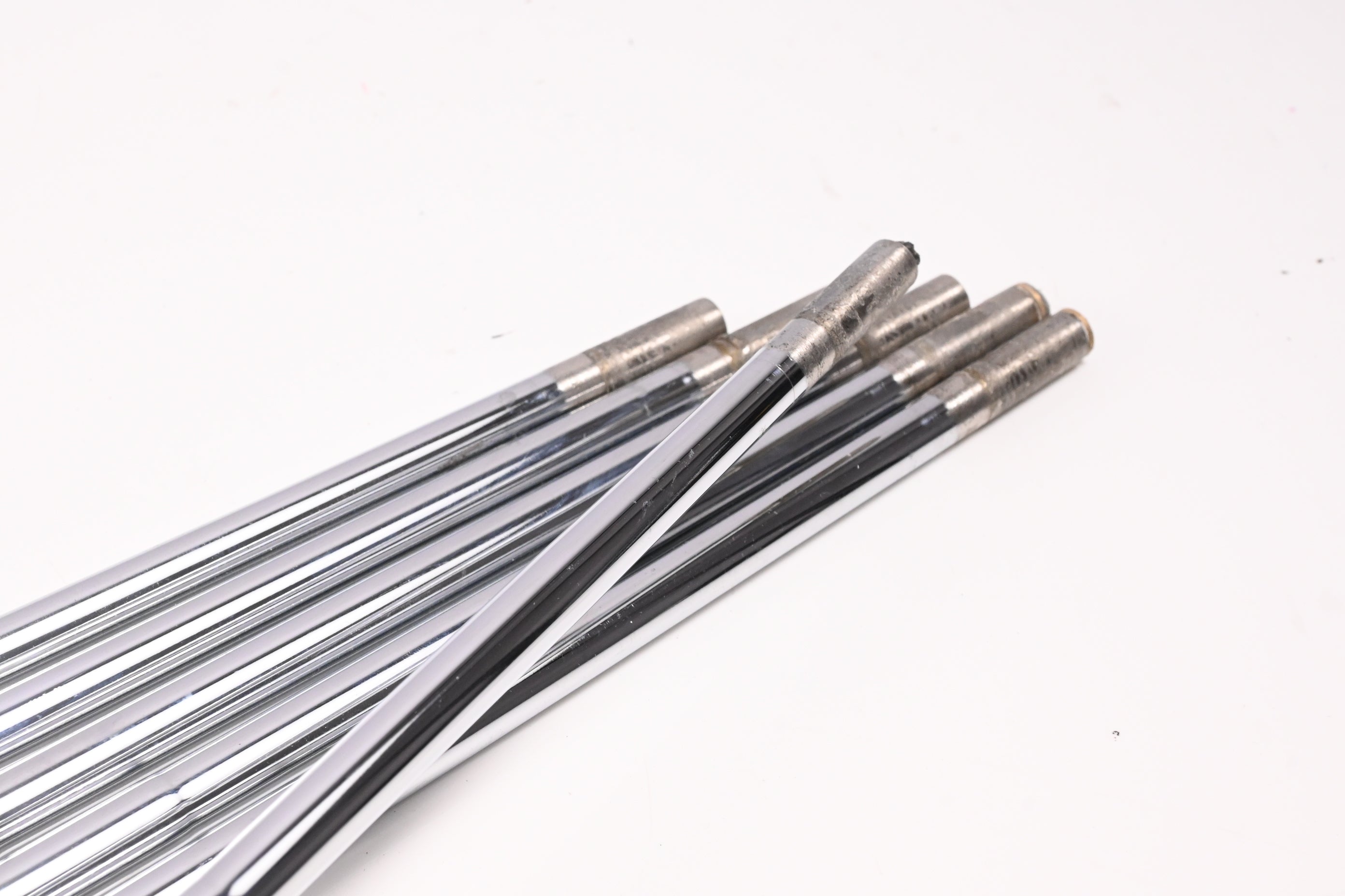 True Temper AMT Tour White X100 Iron Shafts / X-Flex / Set of 6 / .355 Tip