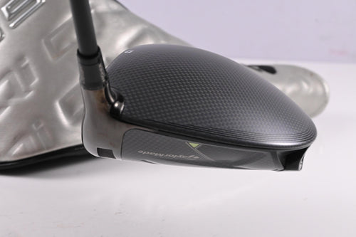 Taylormade Qi35 Driver / 10.5 Degree / Regular Flex Ventus Blue 5 Shaft