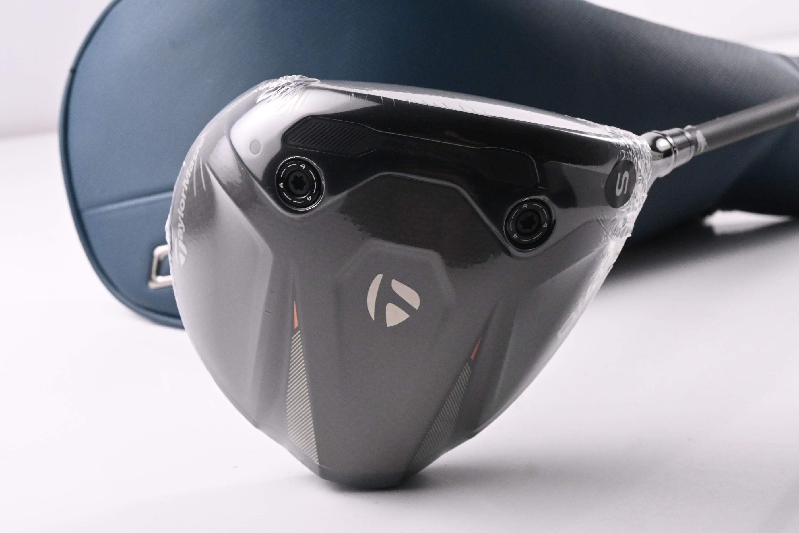 Taylormade Qi4D Driver / 9 Degree / Stiff Flex Reax Blue 50 Shaft