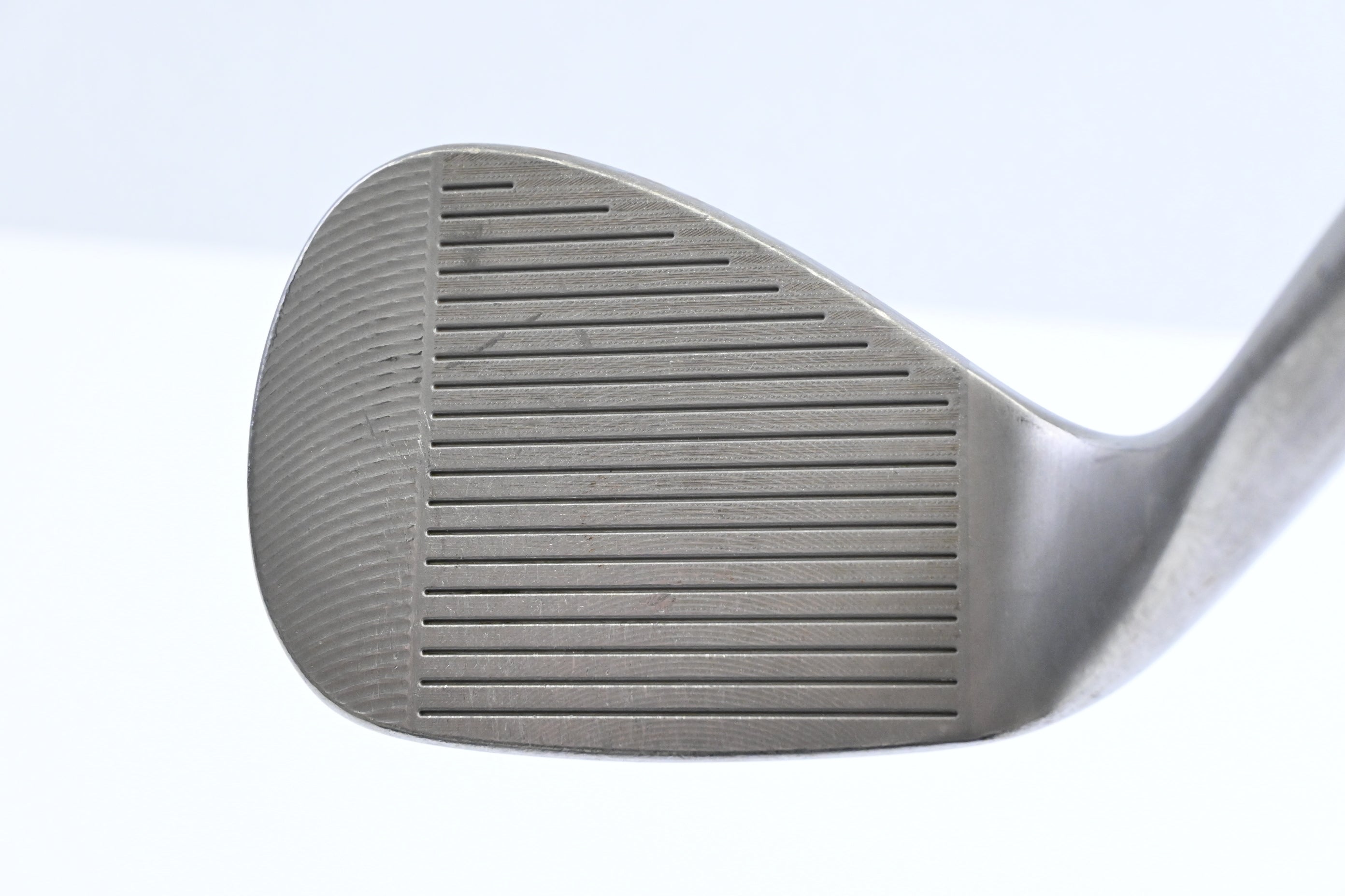 Cleveland RTZ Tour Rack Sand Wedge / 54 Degree / X-Flex Fujikura Axiom 105 Shaft