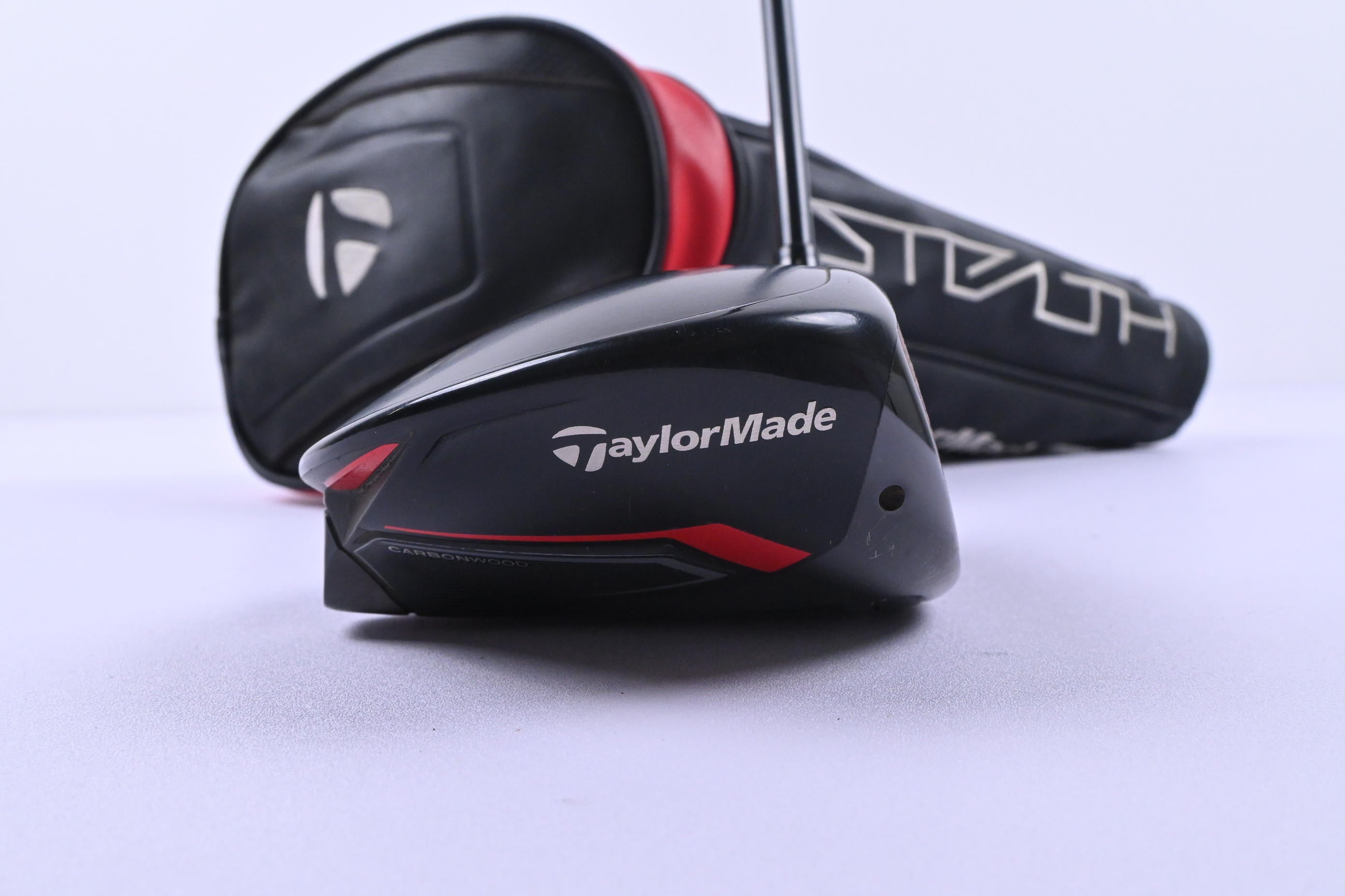 Taylormade Stealth Driver / 10.5 Degree / Stiff Flex HZRDUS Smoke Red RDX 60