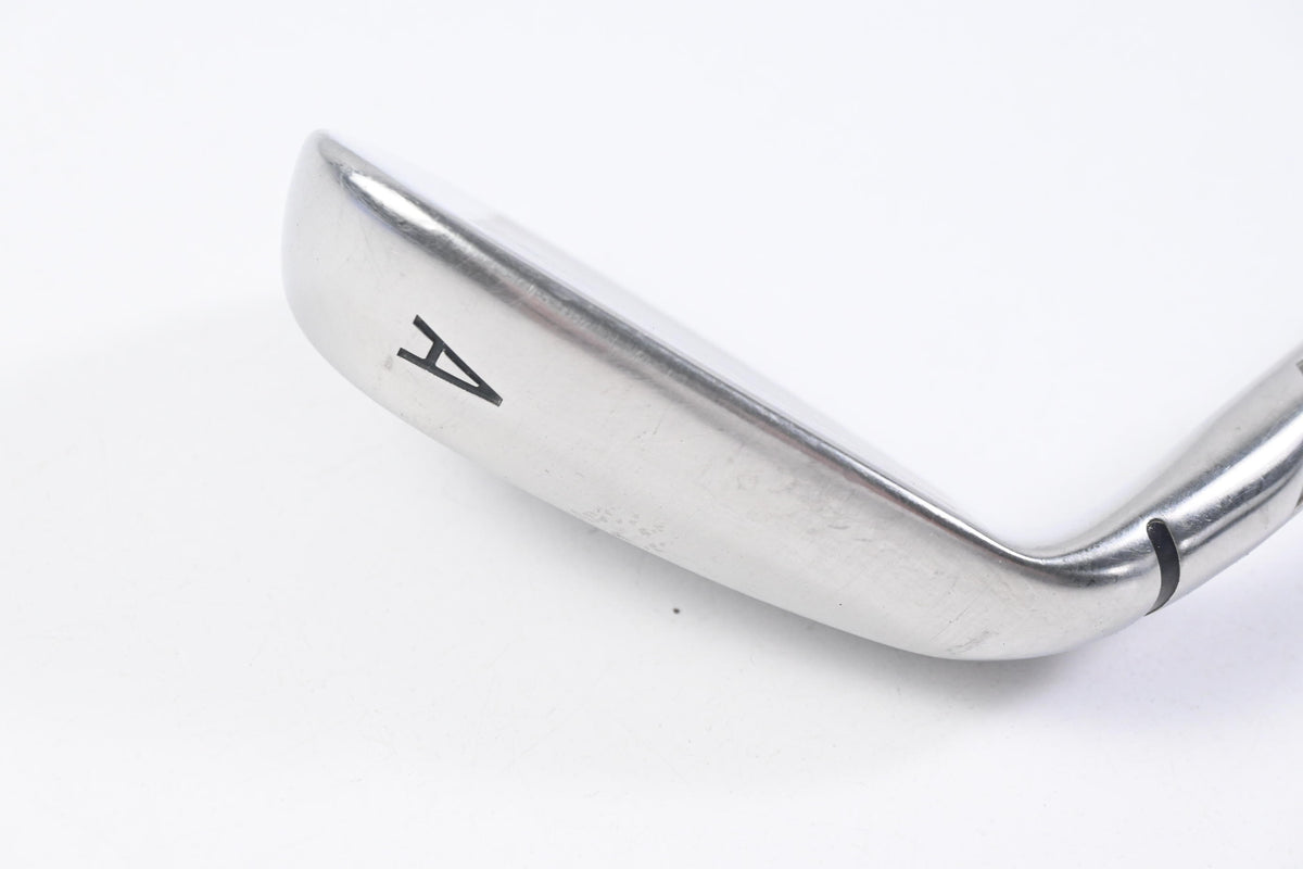 Taylormade Stealth Gap Wedge / 49 Degree / Regular Flex Ventus Red 6 Shaft