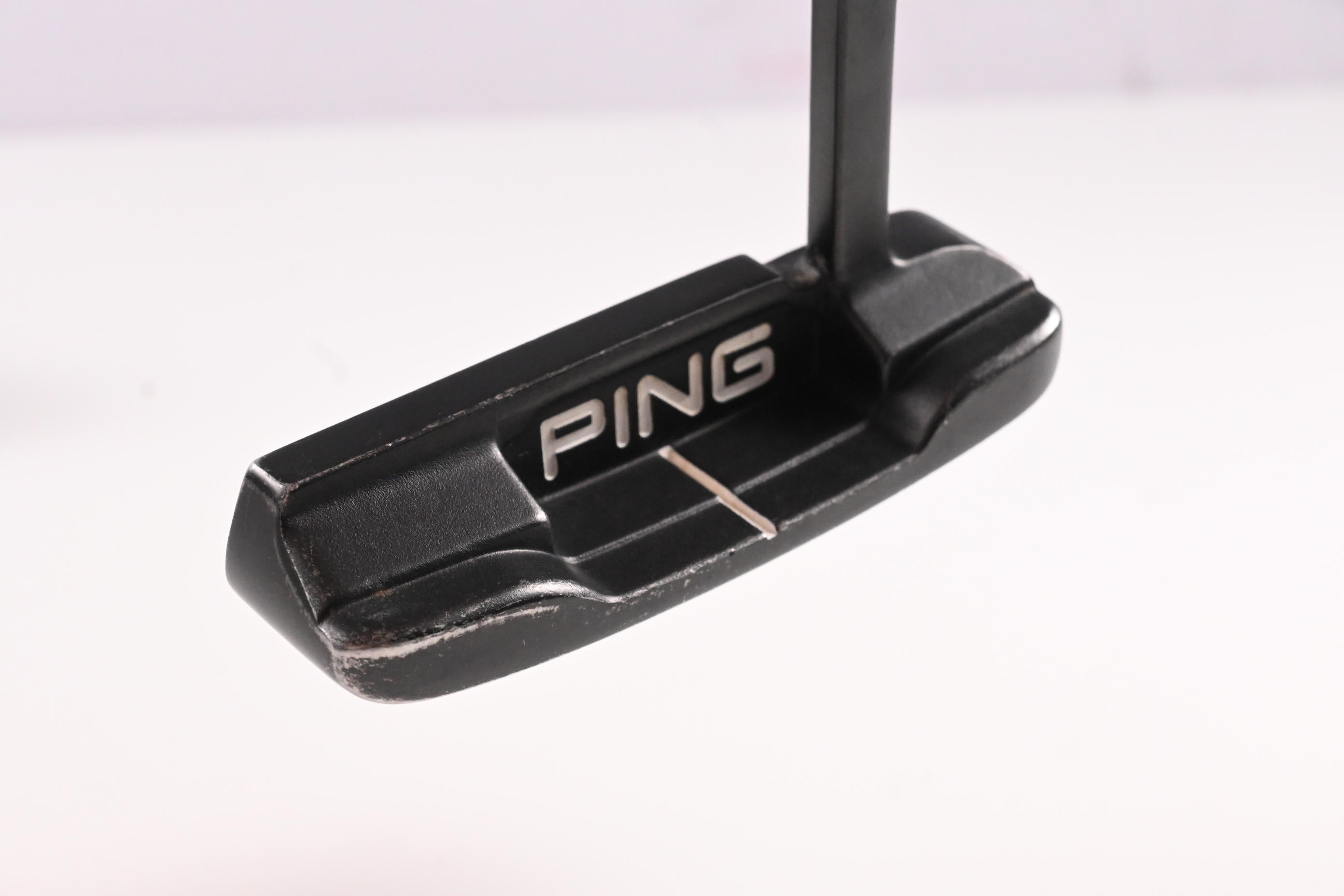 Left Hand Ping 2021 Anser Putter / Red Dot / 34 Inch