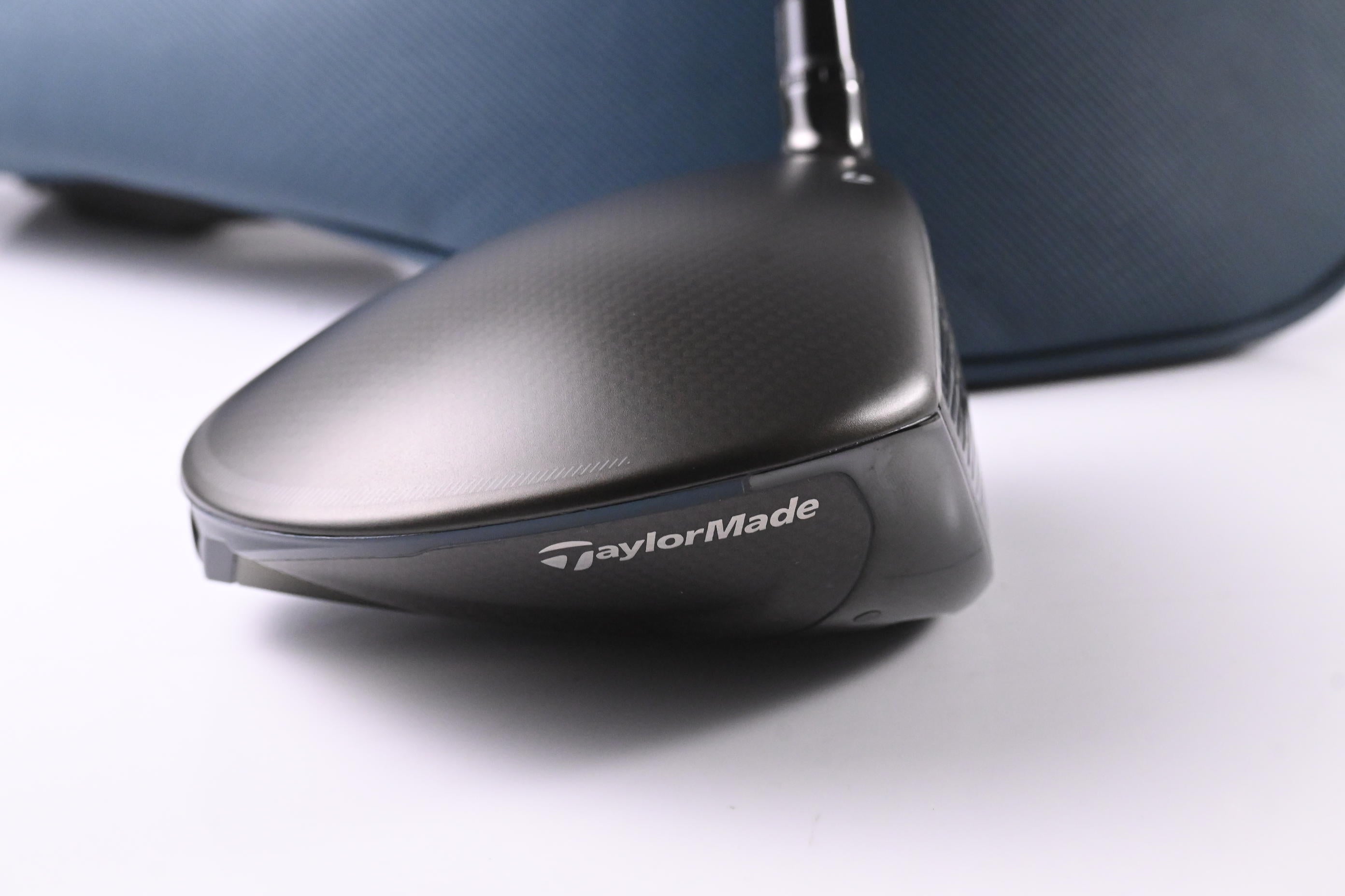 Taylormade Qi4D Driver / 9 Degree / Stiff Flex REAX Blue 50 Shaft