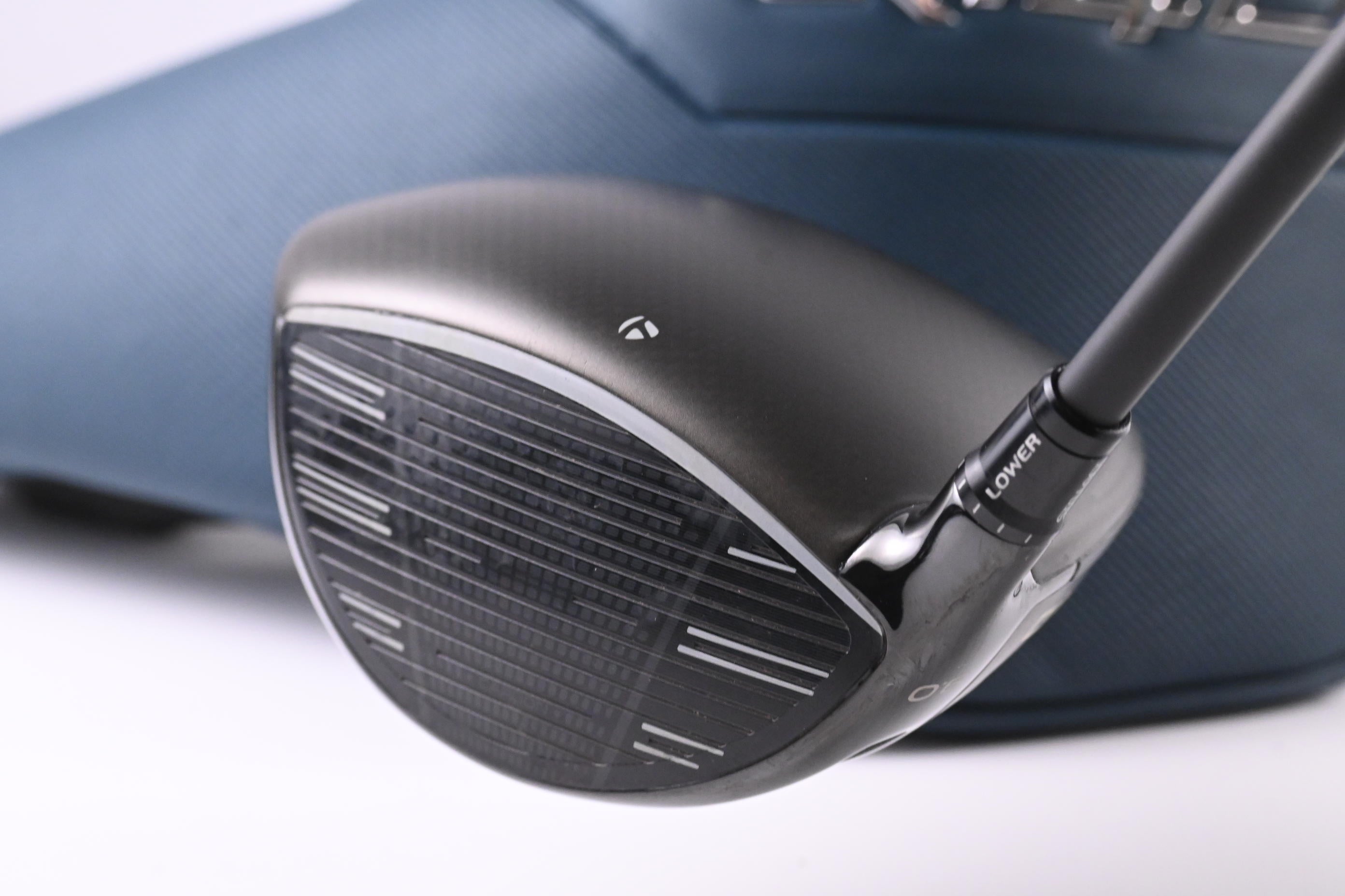 Taylormade Qi4D Driver / 9 Degree / Stiff Flex REAX Blue 50 Shaft