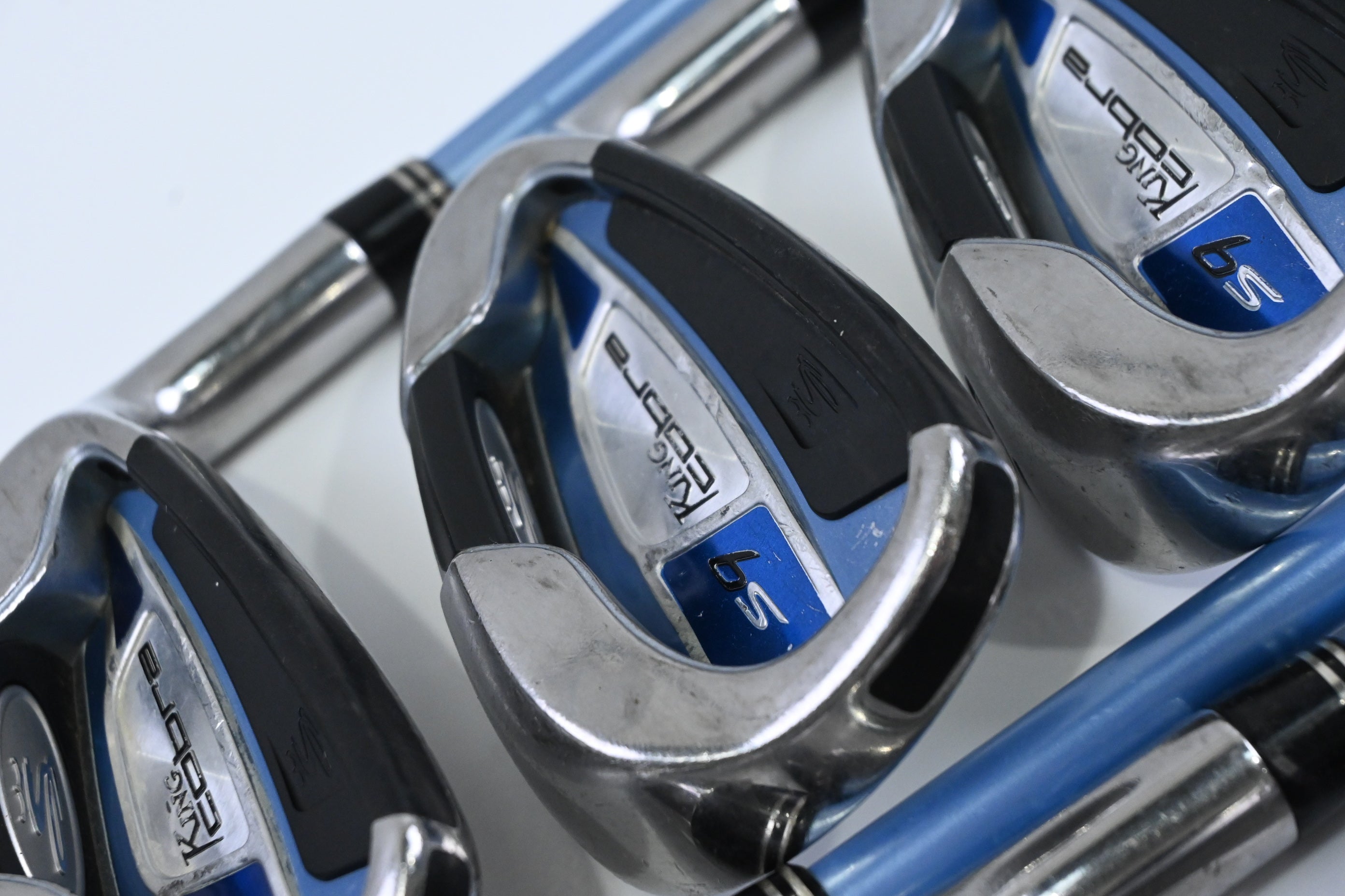Ladies Cobra S9 Irons / 7-PW+GW+SW / Ladies Flex Graphite Design YS 50
