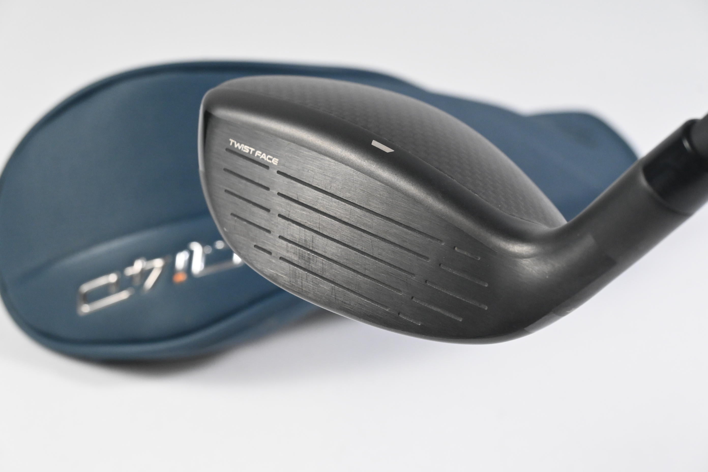 Taylormade Qi4D Max #4 Hybrid / 23 Degree / Regular Flex REAX KBS 50 Shaft