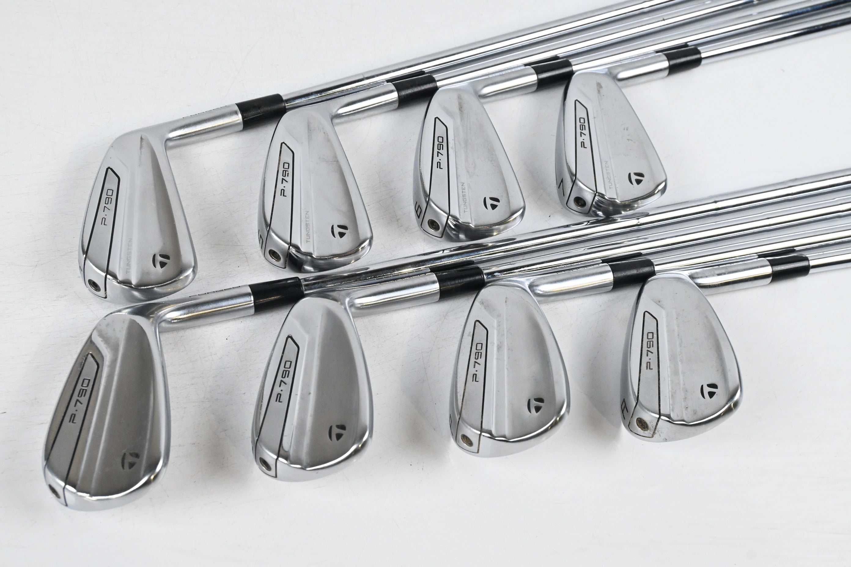 Taylormade P790 2019 Irons / 4-PW+GW / Stiff Flex Dynamic Gold 120 S300 Shafts