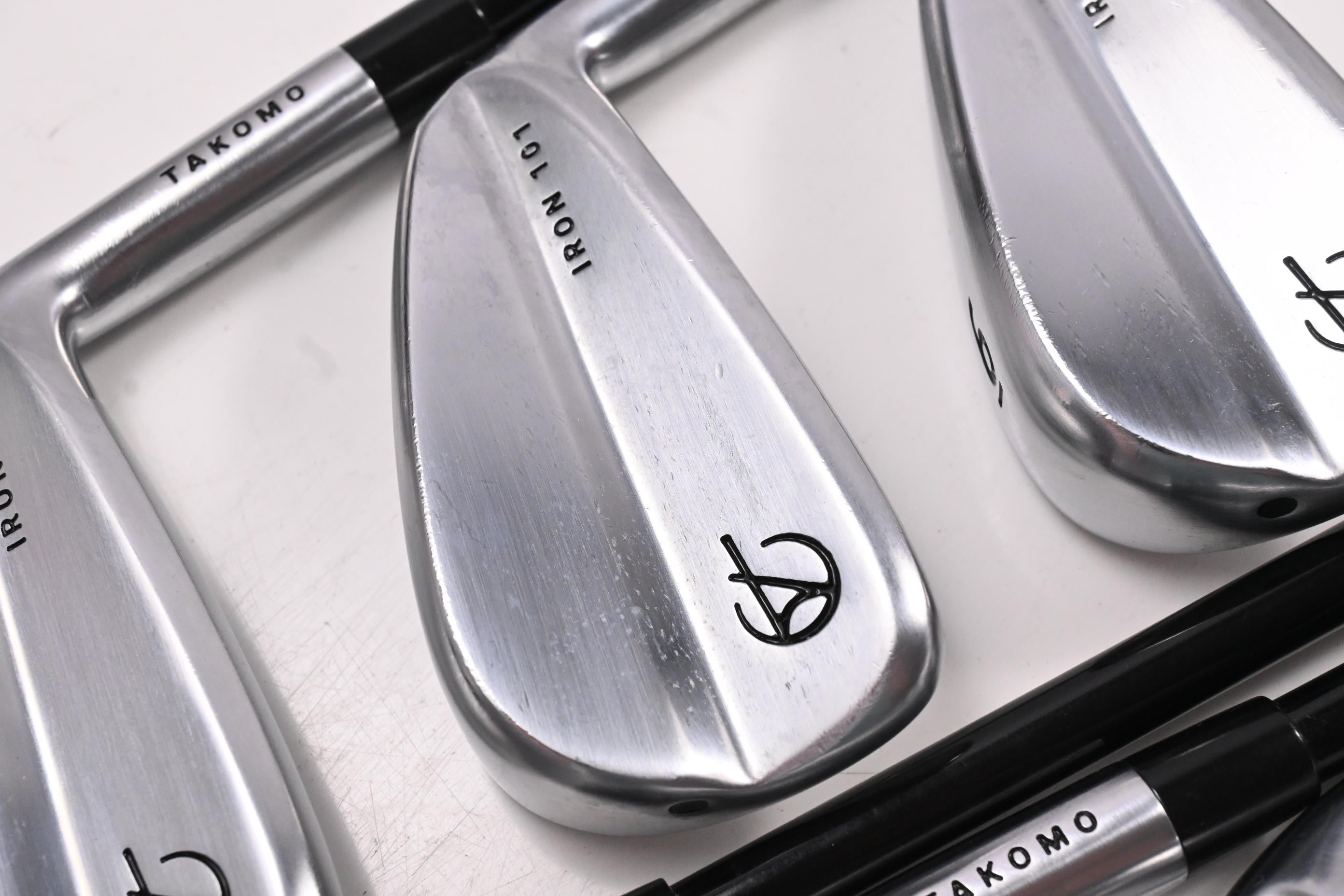 Takomo 101 Irons / 4-PW / Senior Flex Fujikura Atmos Red 6 Shafts