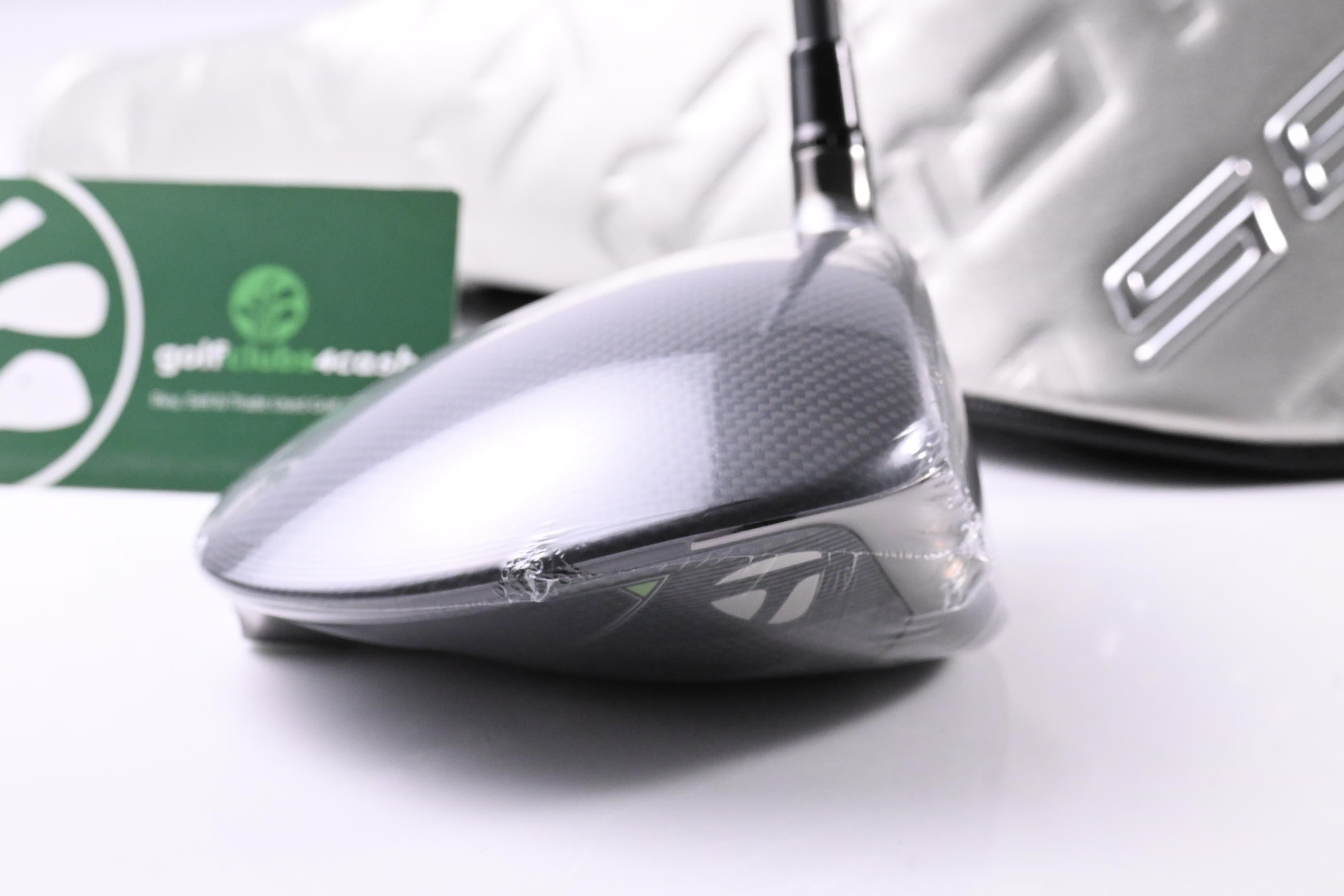 Taylormade Qi35 Driver / 10.5 Degree / Regular Flex Ventus TR Blue 5 Shaft