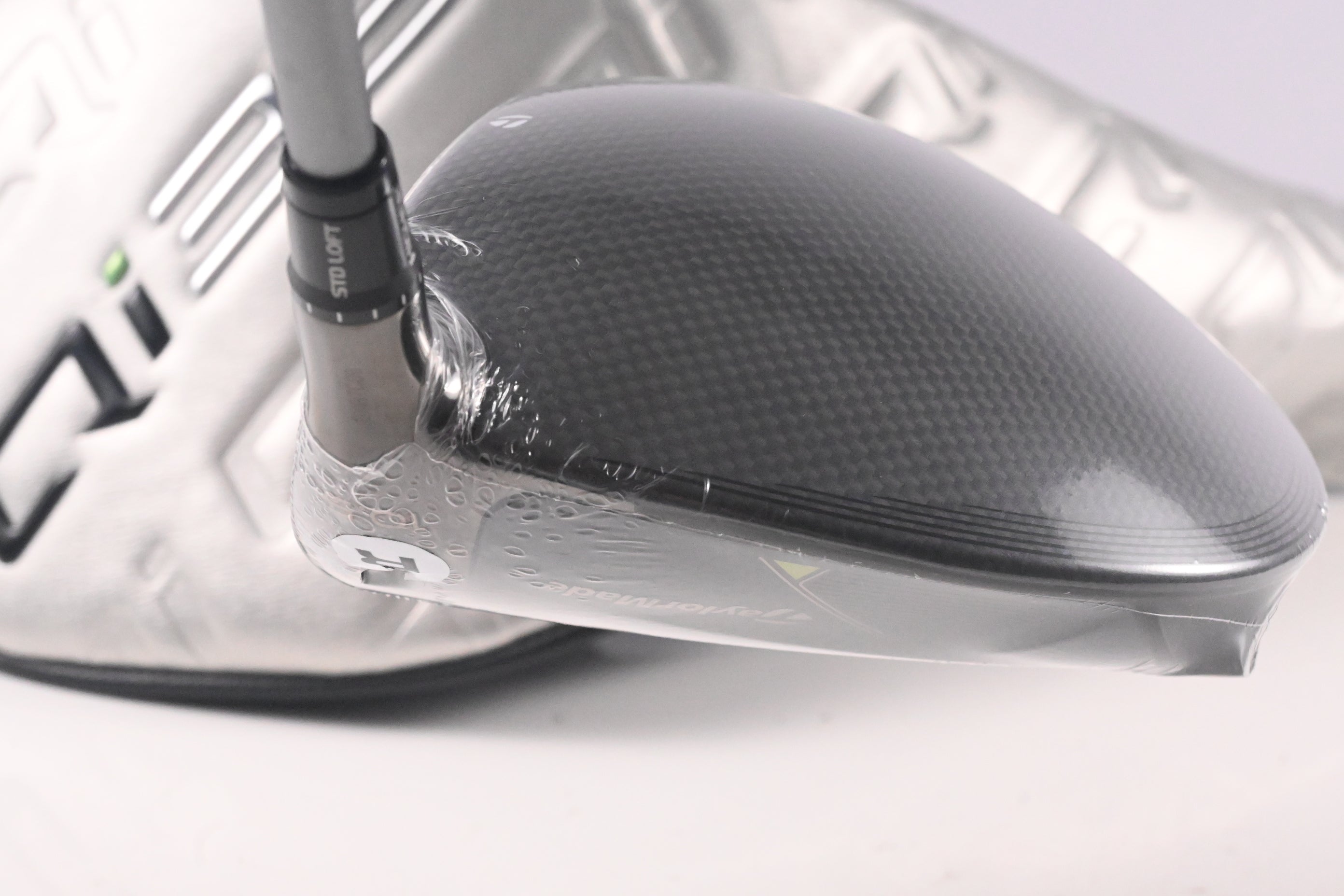 Taylormade Qi35 Driver / 10.5 Degree / Stiff Flex Fujikura Air Speeder 50 Shaft
