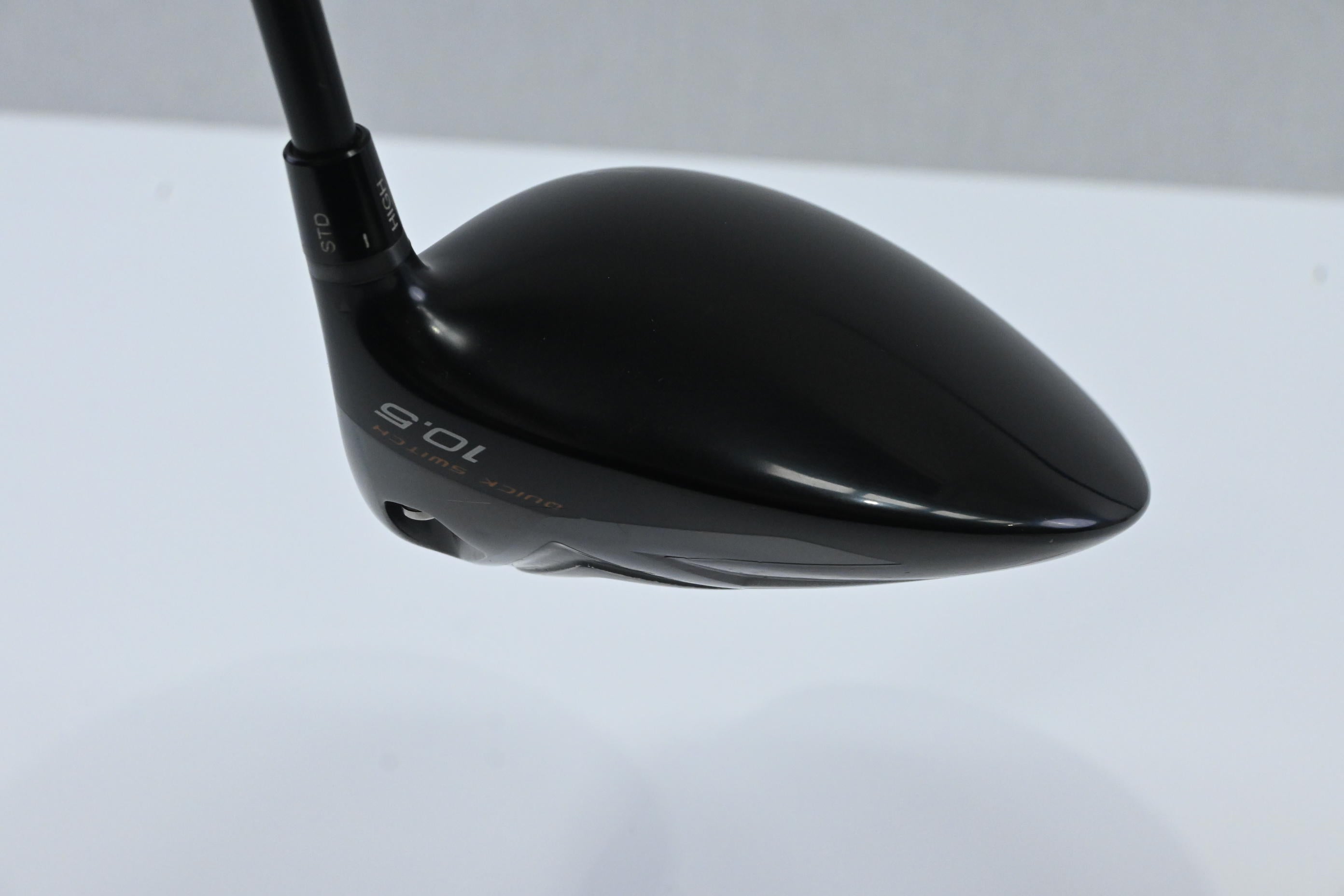 Mizuno JPX EZ 2013 Driver / 10.5 Degree / Regular Flex Fujikura Ocochi 50 Shaft