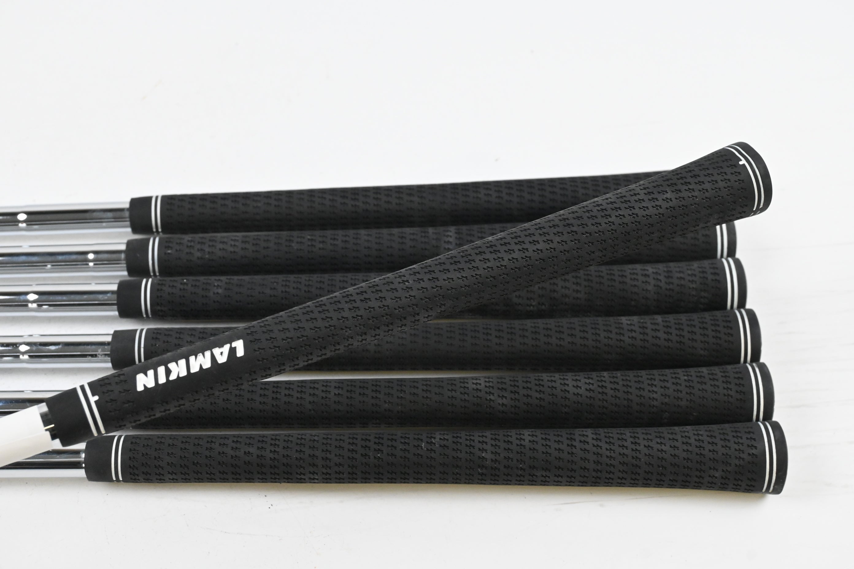 Ping G730 Irons / 5-PW+GW / Black Dot / Regular Flex Dynamic Gold R300 Shafts
