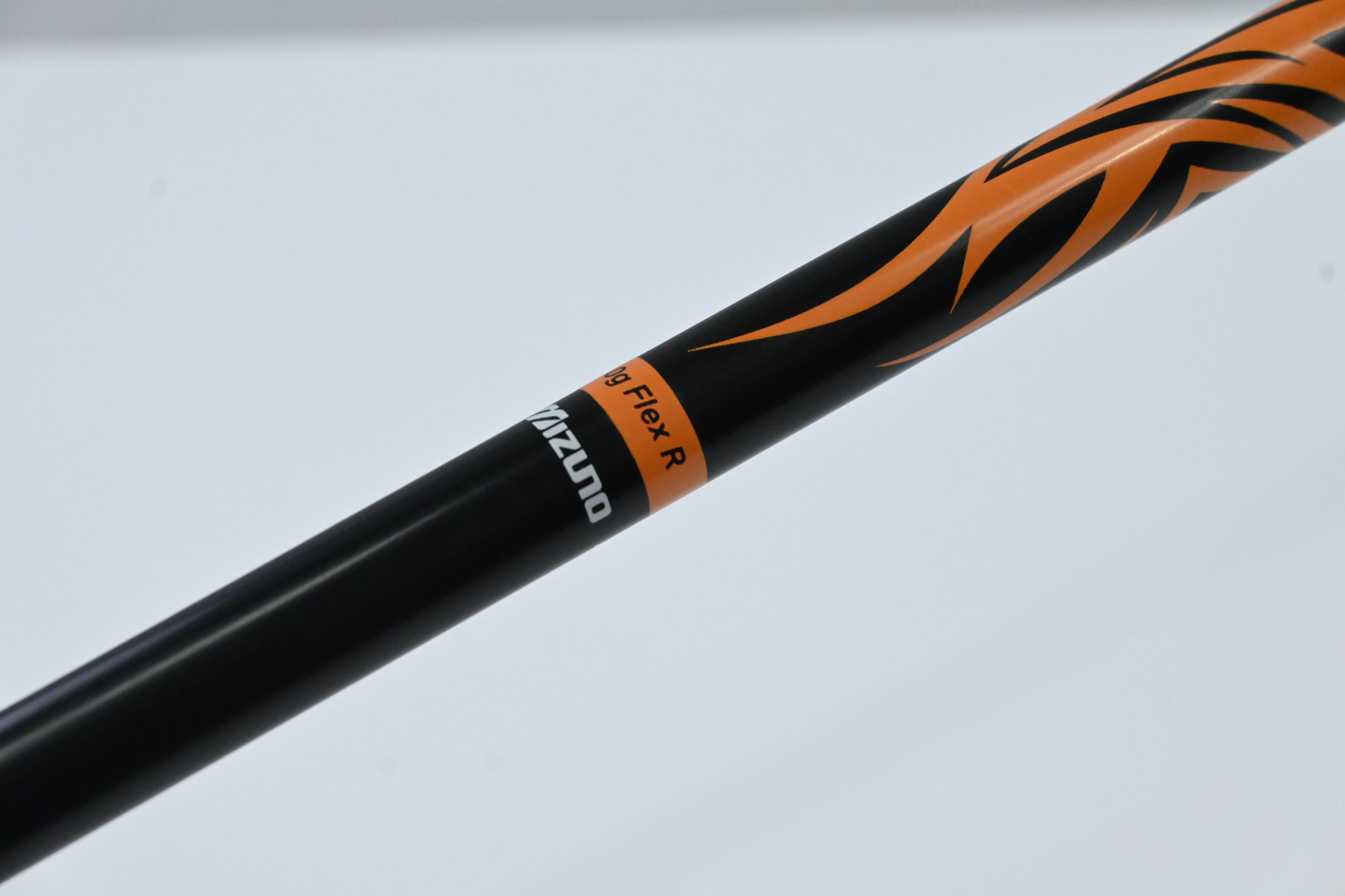 Mizuno JPX EZ 2013 Driver / 10.5 Degree / Regular Flex Fujikura Ocochi 50 Shaft