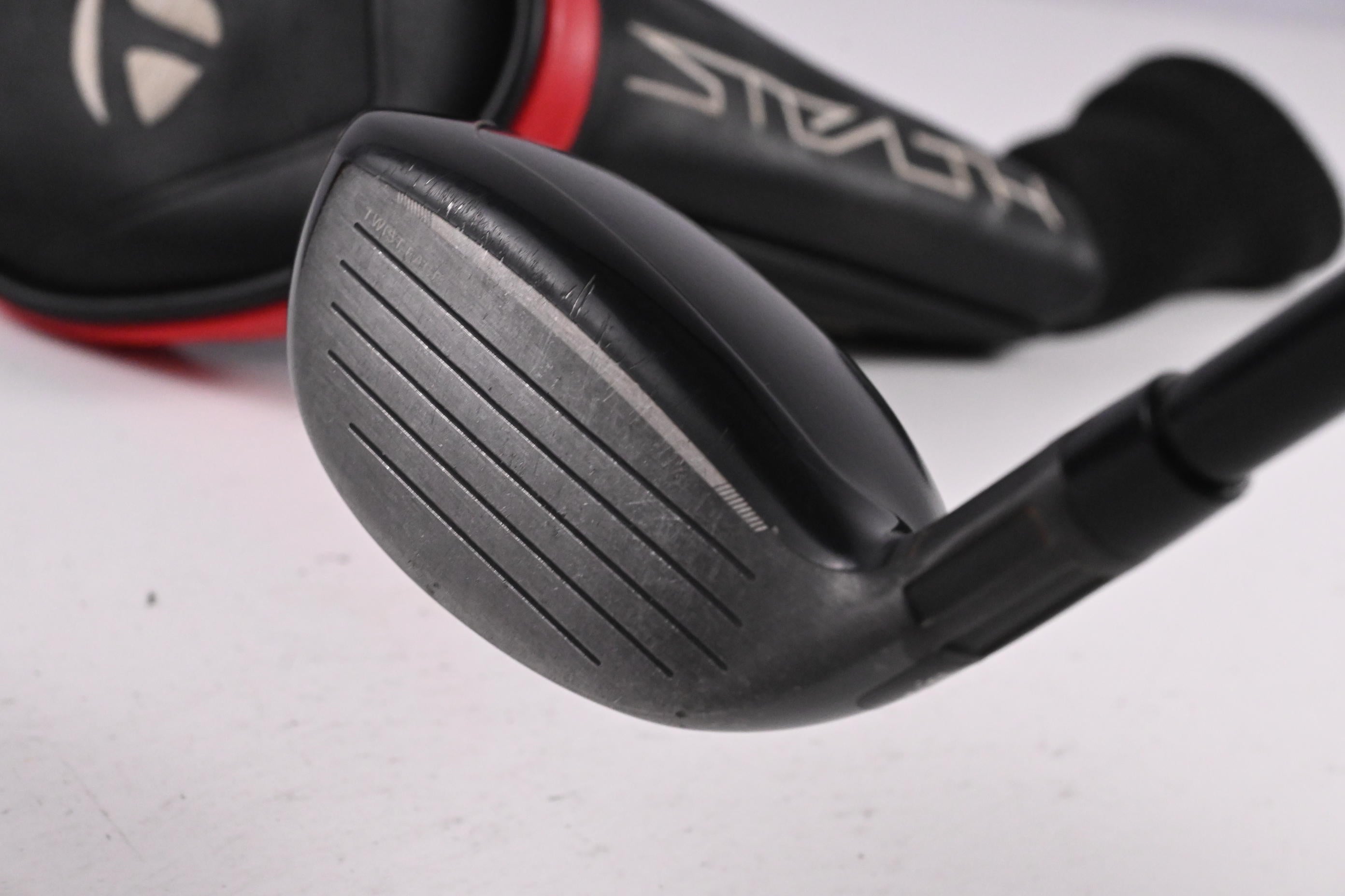 Taylormade Stealth #4 Hybrid / 22 Degree / Senior Flex Ventus Red 5 Shaft