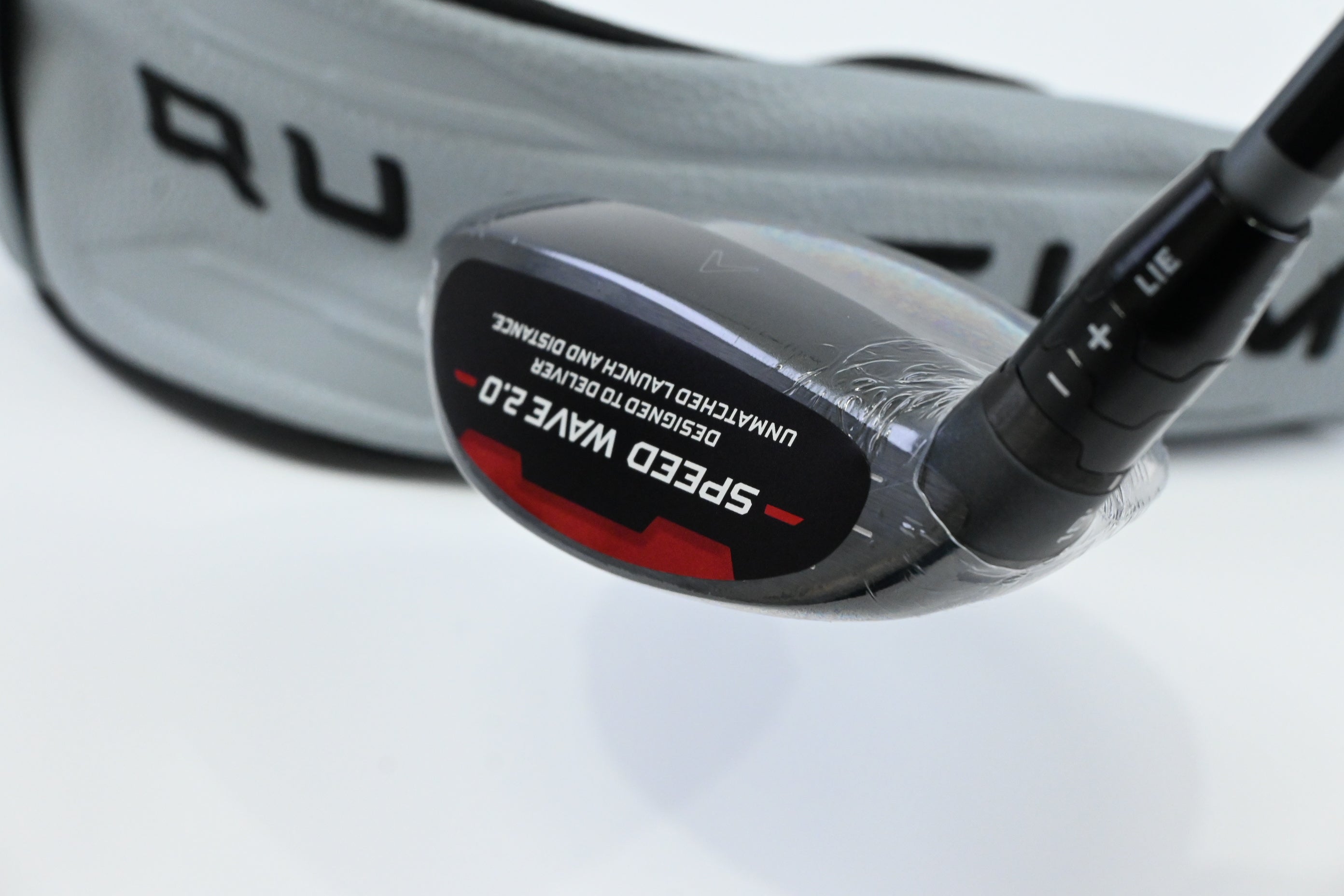 Callaway Quantum Max #5 Wood / 18 Degree / Stiff Flex Denali Frost Silver 60