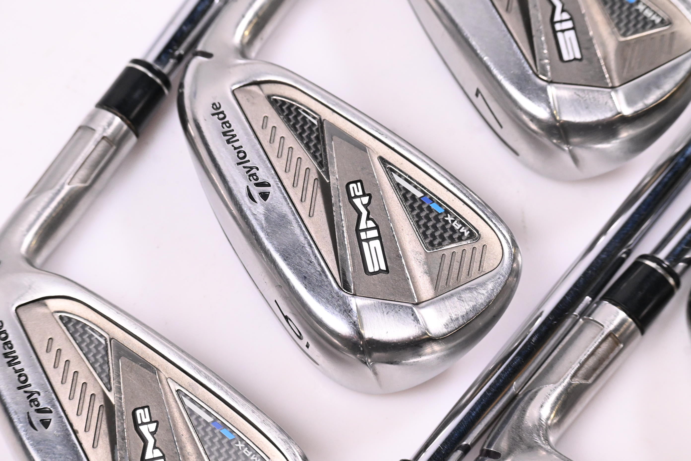 Taylormade SIM2 Max / 5-PW-SW / Stiff Flex KBS MAX MT 85 Shaft