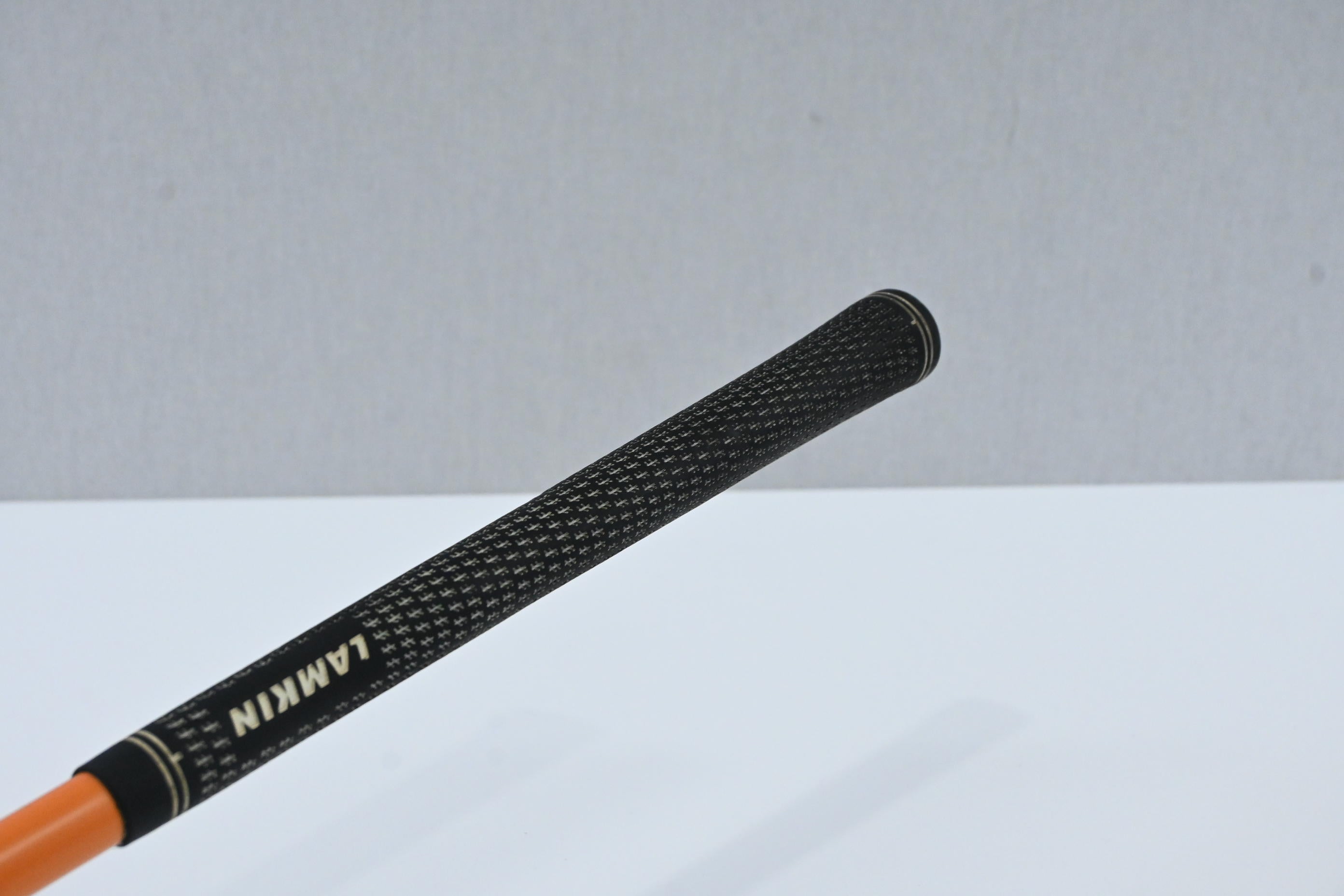 Mizuno JPX EZ 2013 Driver / 10.5 Degree / Regular Flex Fujikura Ocochi 50 Shaft