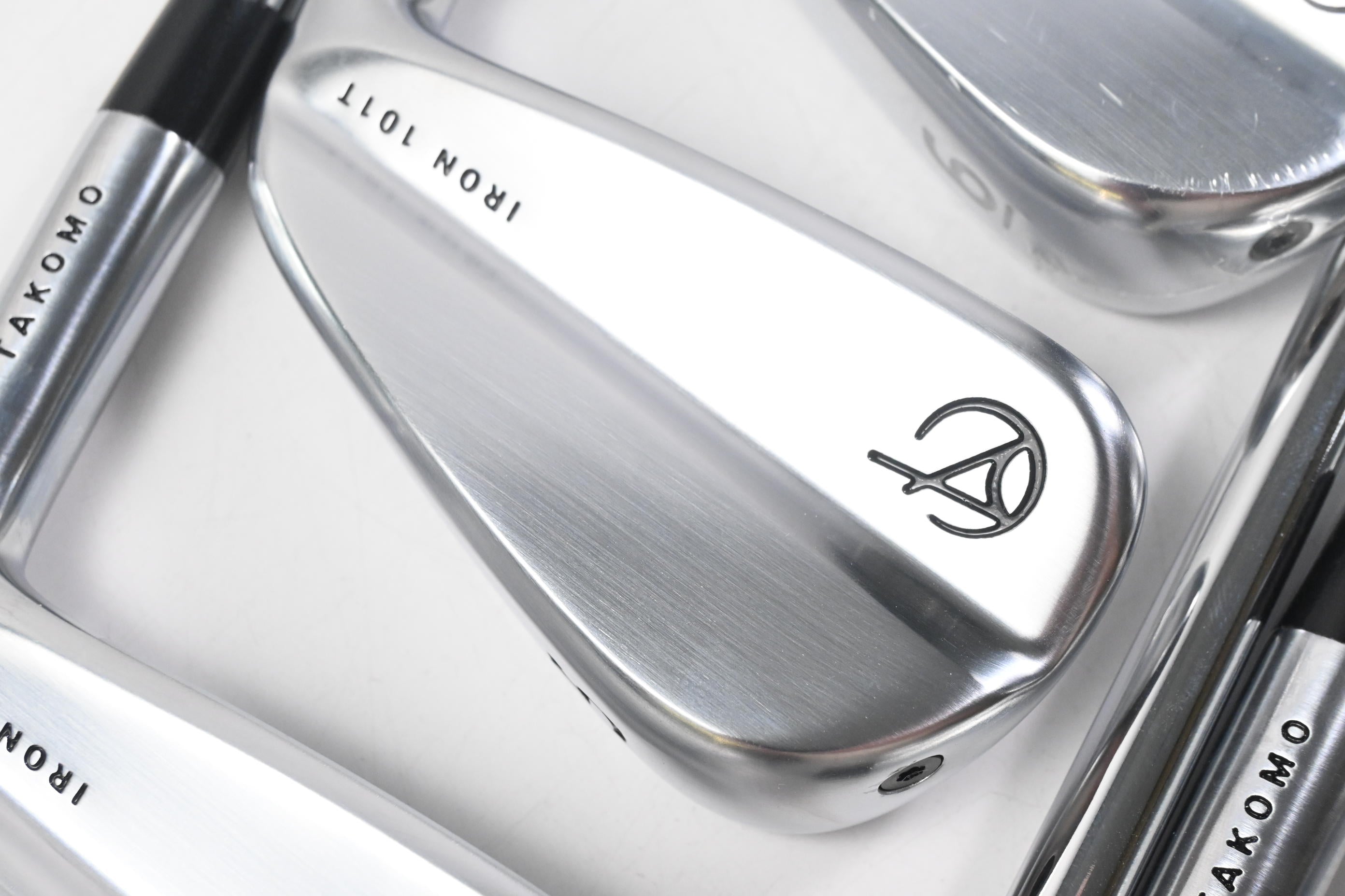 Takomo 101T Irons / 4-PW / Stiff Flex KBS Tour Lite Shafts