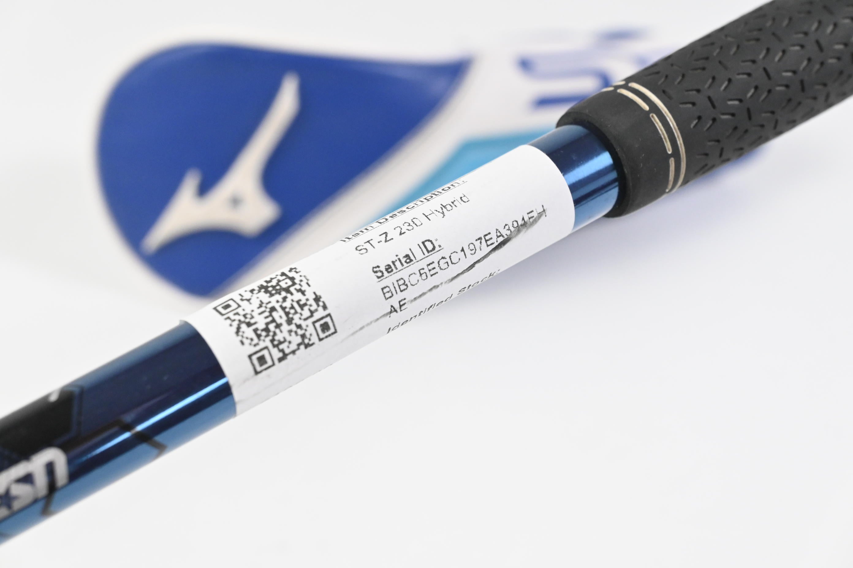 Mizuno ST-Z 230 #4 Hybrid / 22 Degree / Regular Flex UST Mamiya Lin.Q 75 Shaft