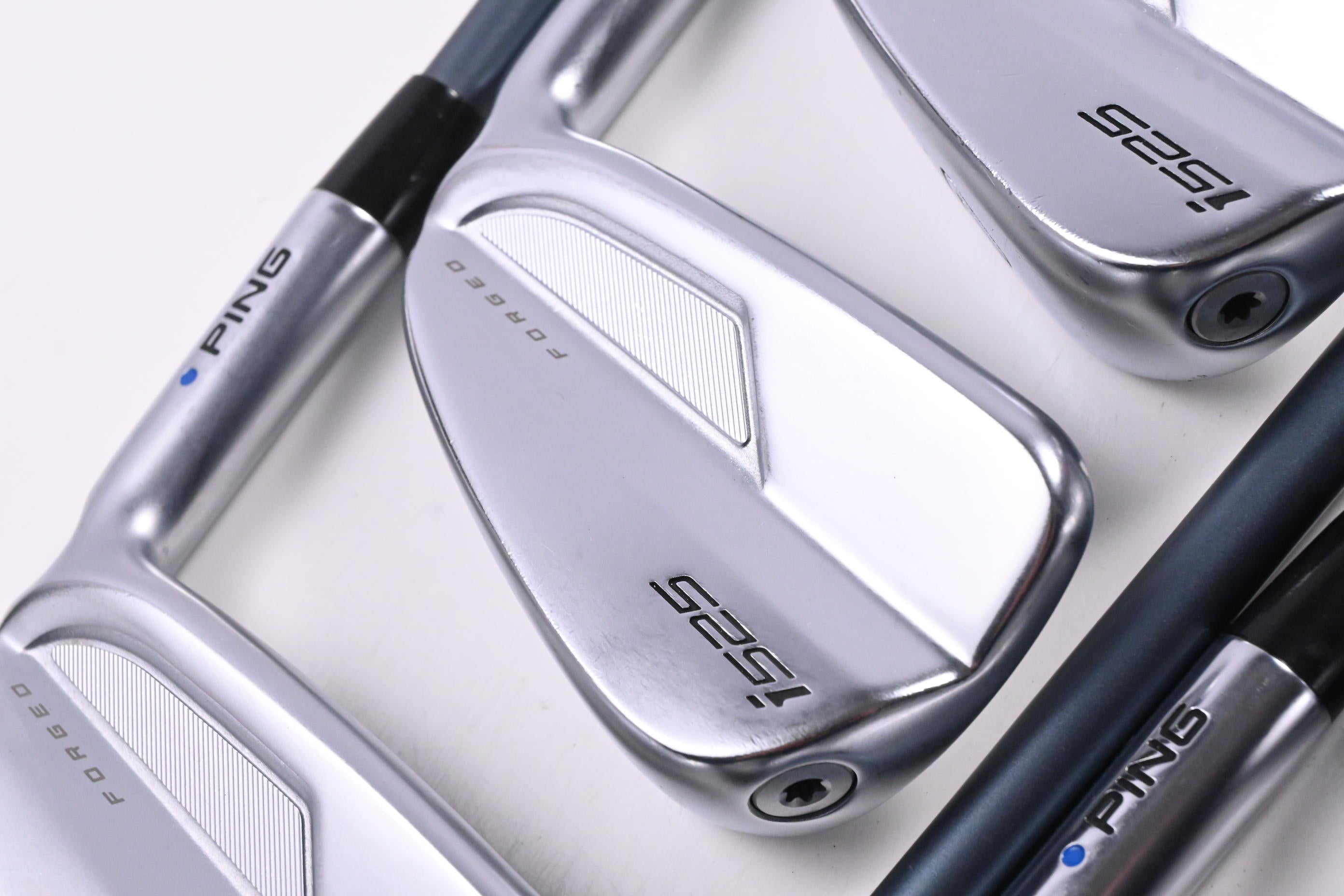 Ping i525 Irons / 5-PW+GW / Blue Dot / Regular Flex Ping Alta CB Slate Shaft