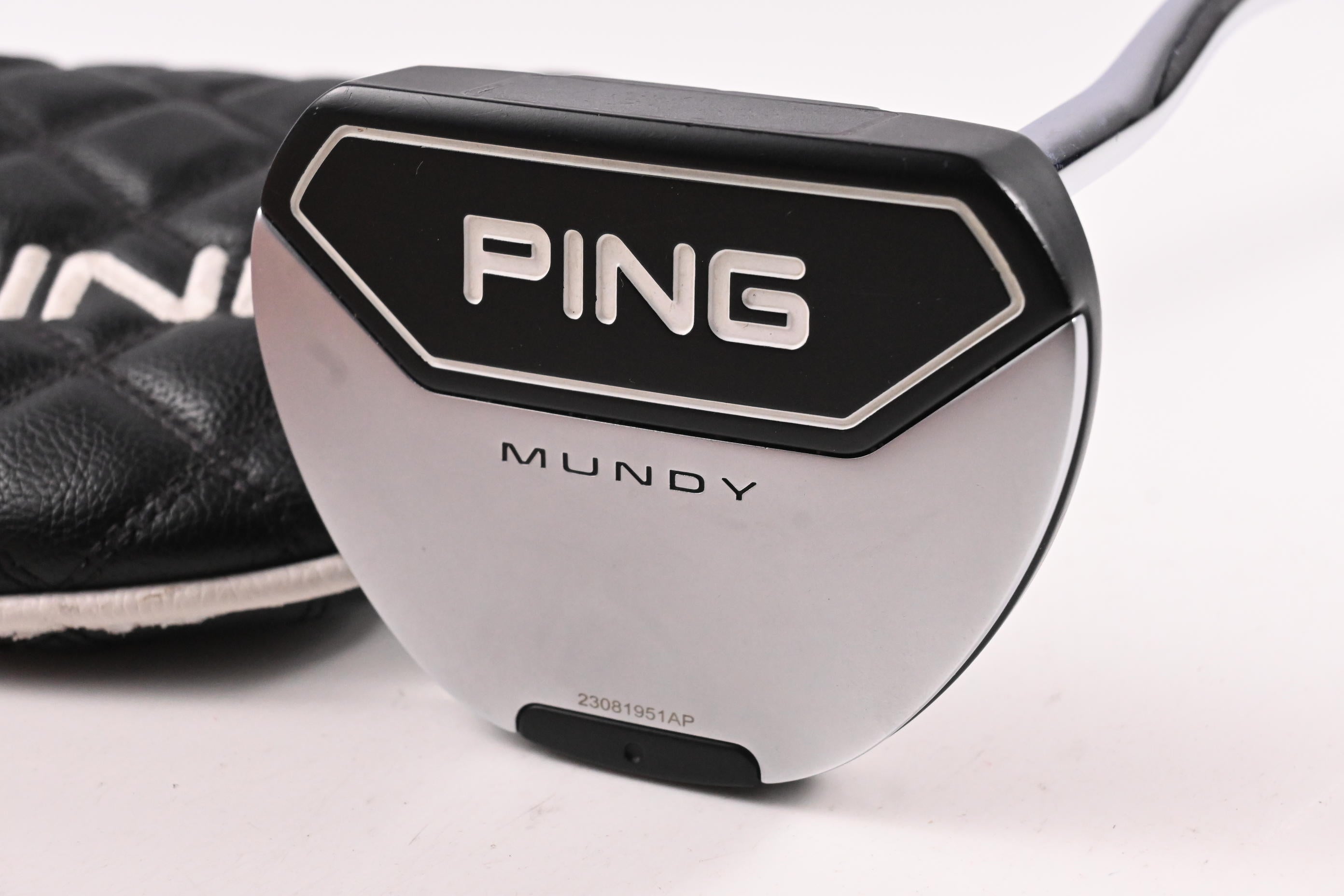 Ping 2023 Mundy Putter / Black Dot / 34 Inch