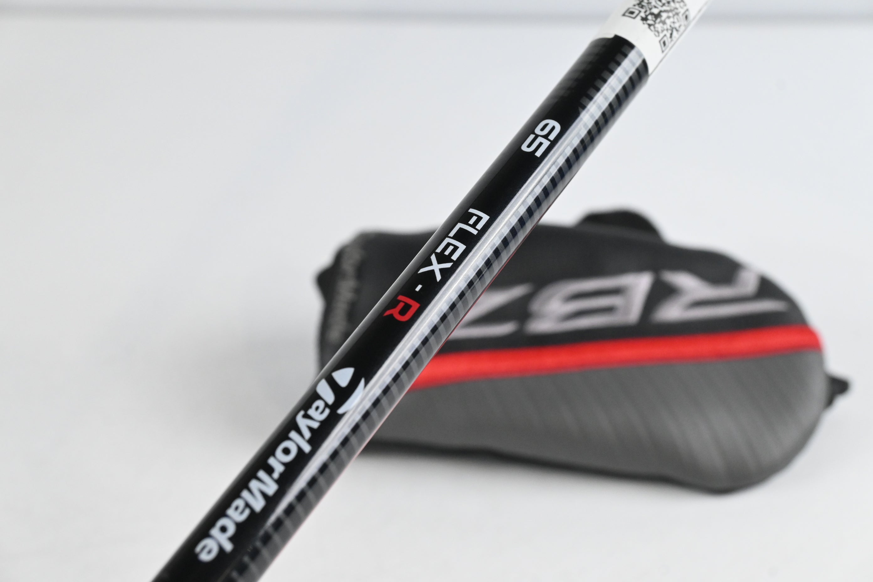 Taylormade RBZ #4 Hybrid / 22 Degree / Regular Flex Taylormade 65 Shaft