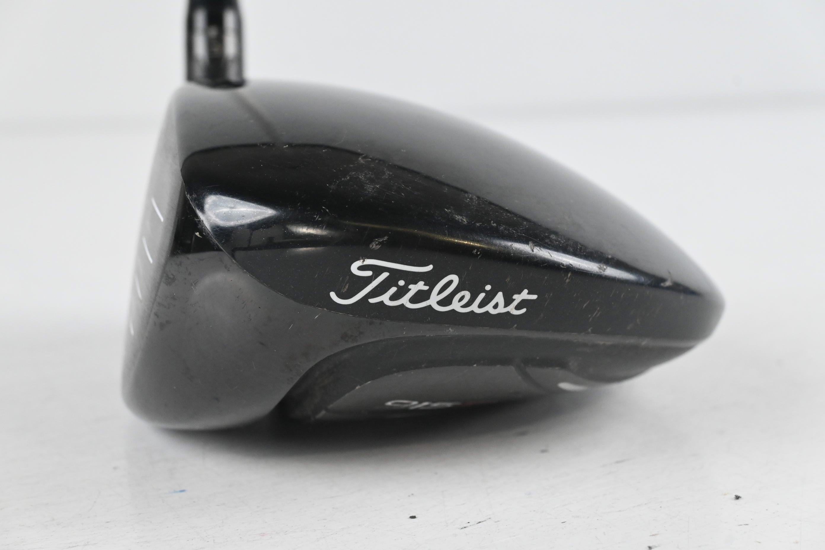 Left Hand Titleist 915 D3 Driver / 9.5 Degree / Regular Flex Aldila Rogue Black