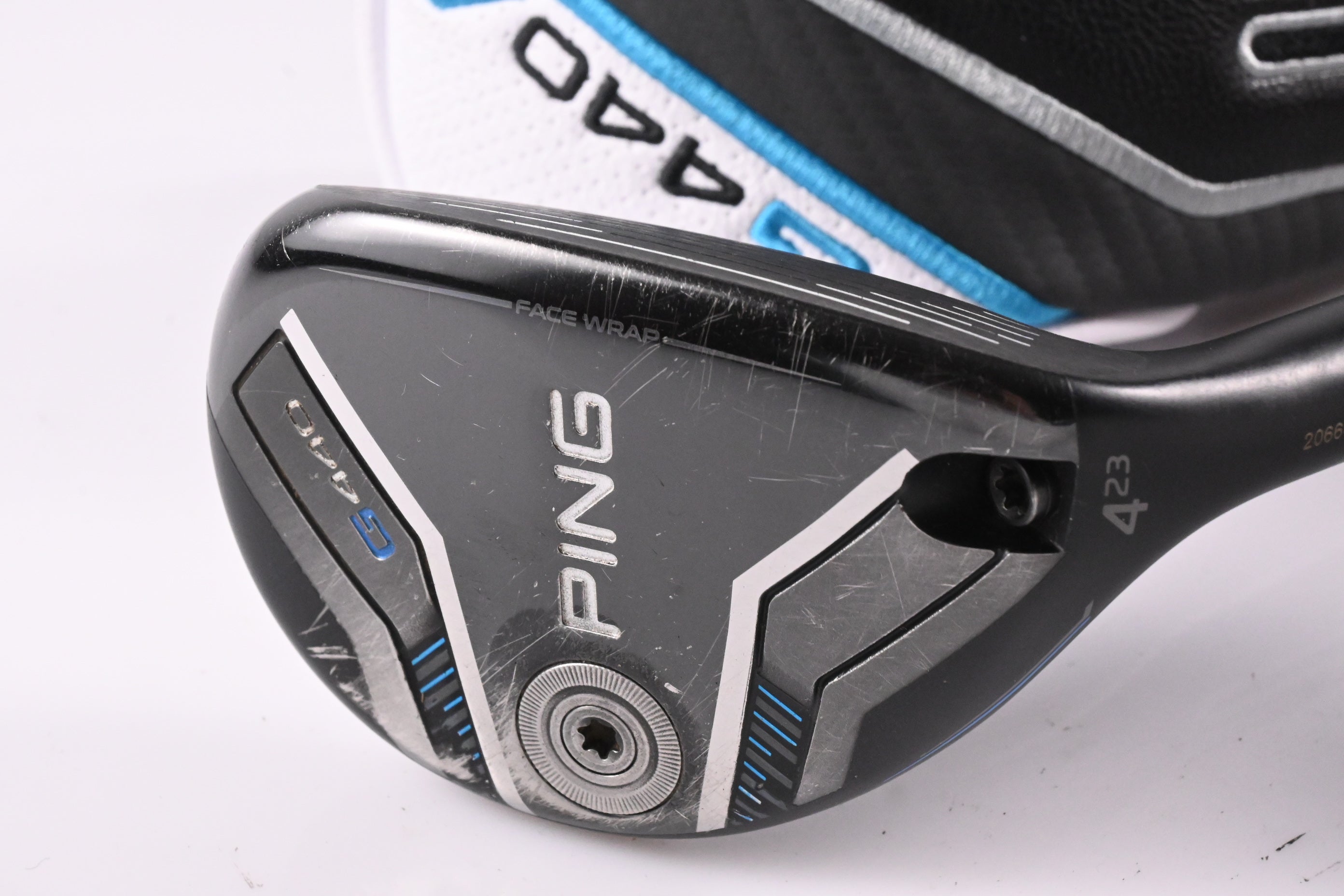 Ping G440 #4 Hybrid / 23 Degree / Stiff Flex Ping Tour 2.0 Black 90 Shaft