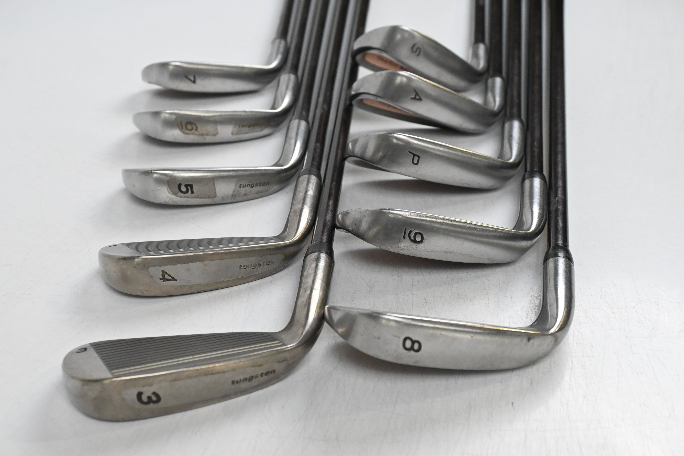 Taylormade Firesole Irons / 3-PW+GW+SW / Regular Flex Taylormade 80 Shafts