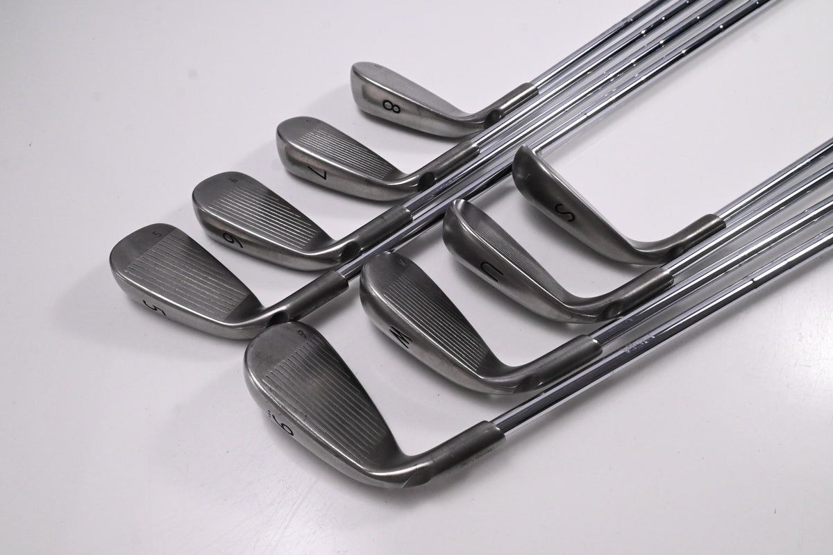 Ping G25 Irons / 5-PW+GW+SW / White Dot / Regular Flex Ping CFS Shafts