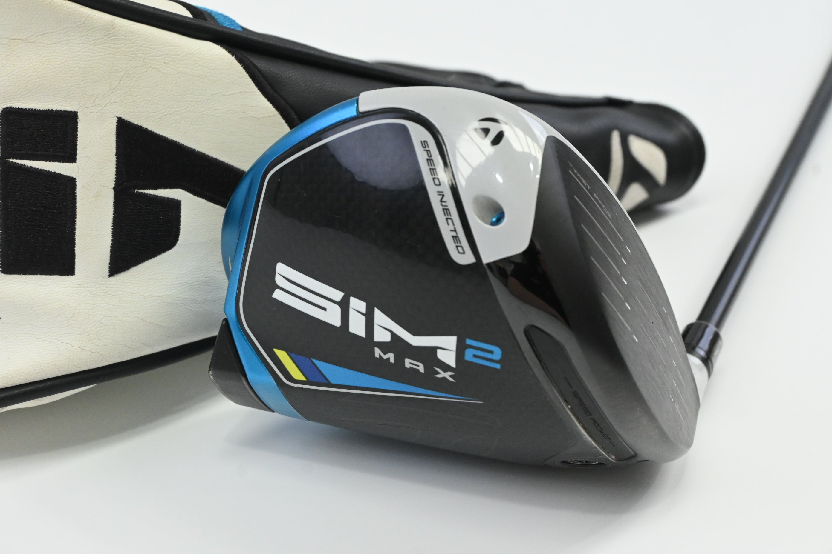 Taylormade SIM2 Max Driver / 10.5 Degree / Stiff HZRDUS Smoke Black 60