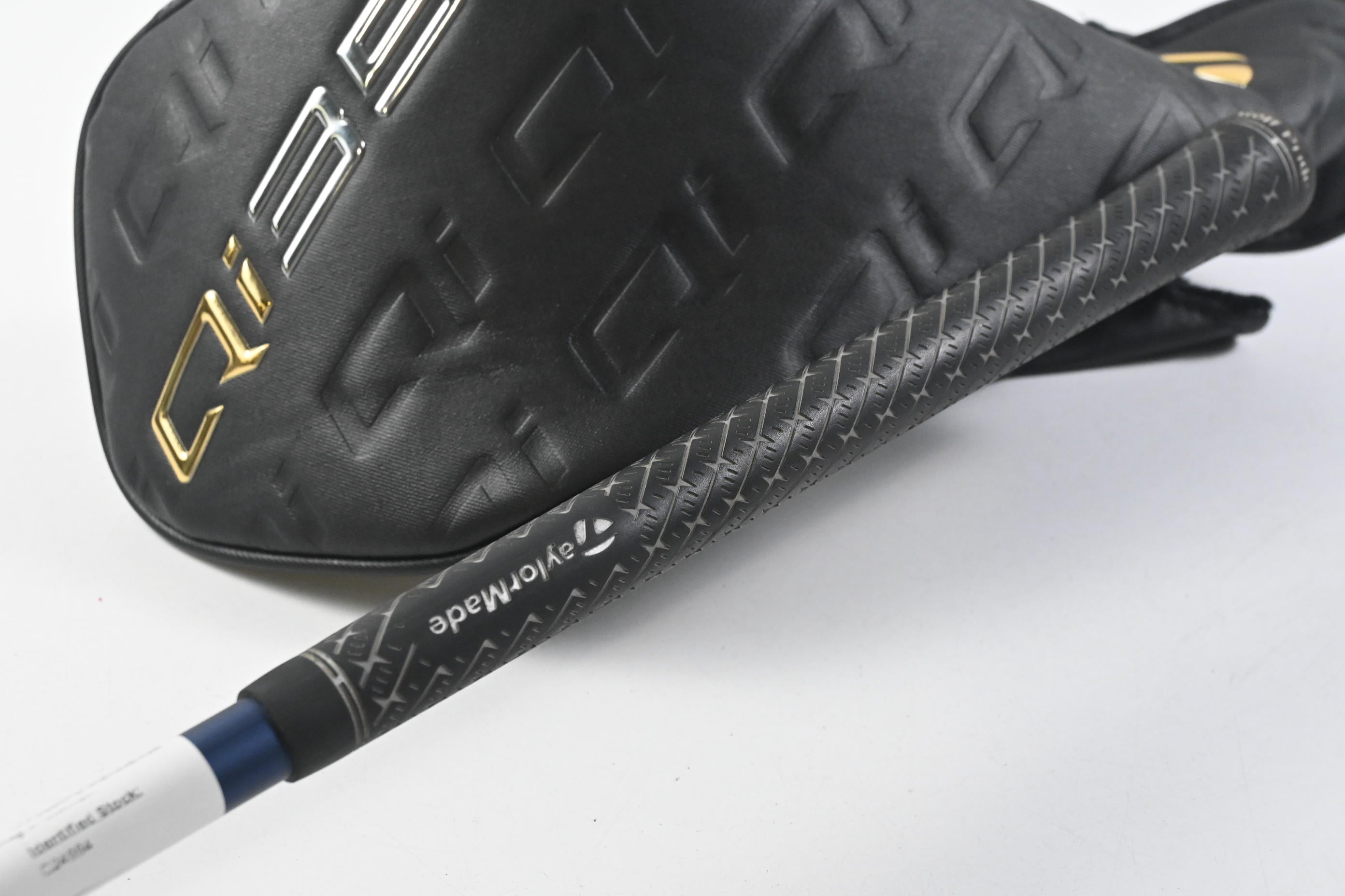 Taylormade Qi35 Driver / 10.5 Degree / Regular Flex Fujikura Ventus Blue 5 Shaft