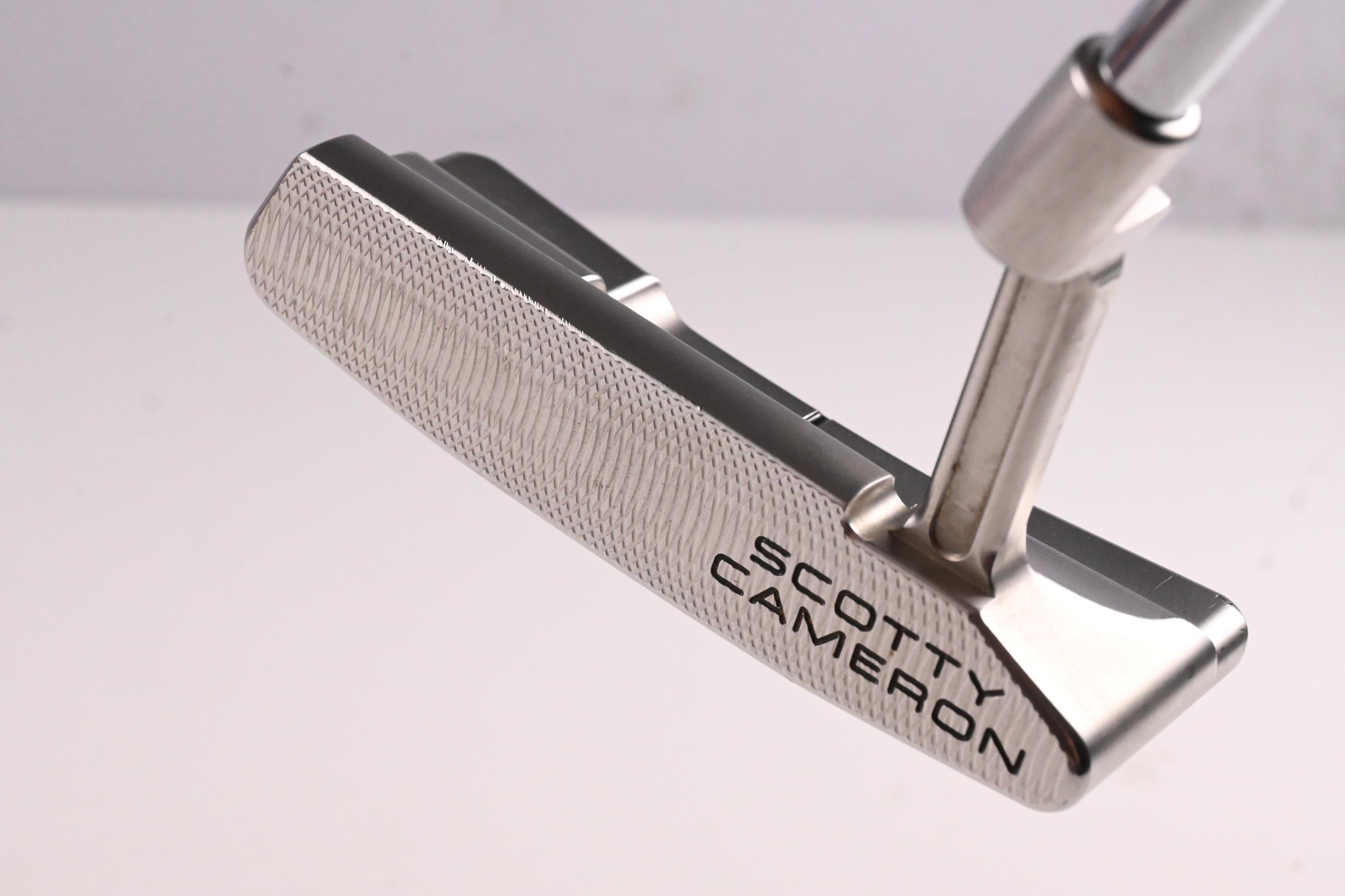 Scotty Cameron Super Select  Squareback 2 Putter / 33 Inch