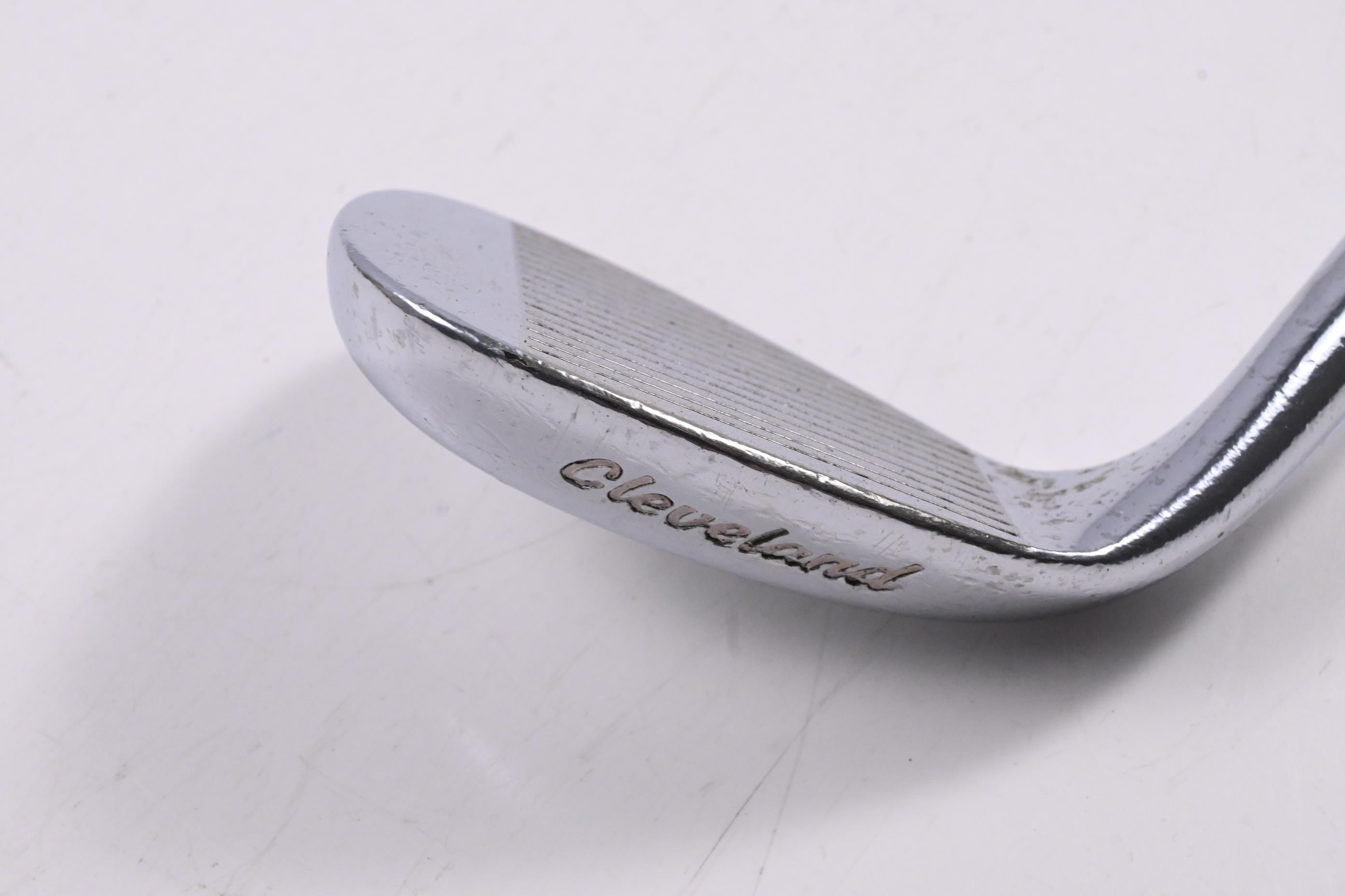 Cleveland 588 Tour Action Gap Wedge / 51 Degree / Stiff Flex True Temper Shaft