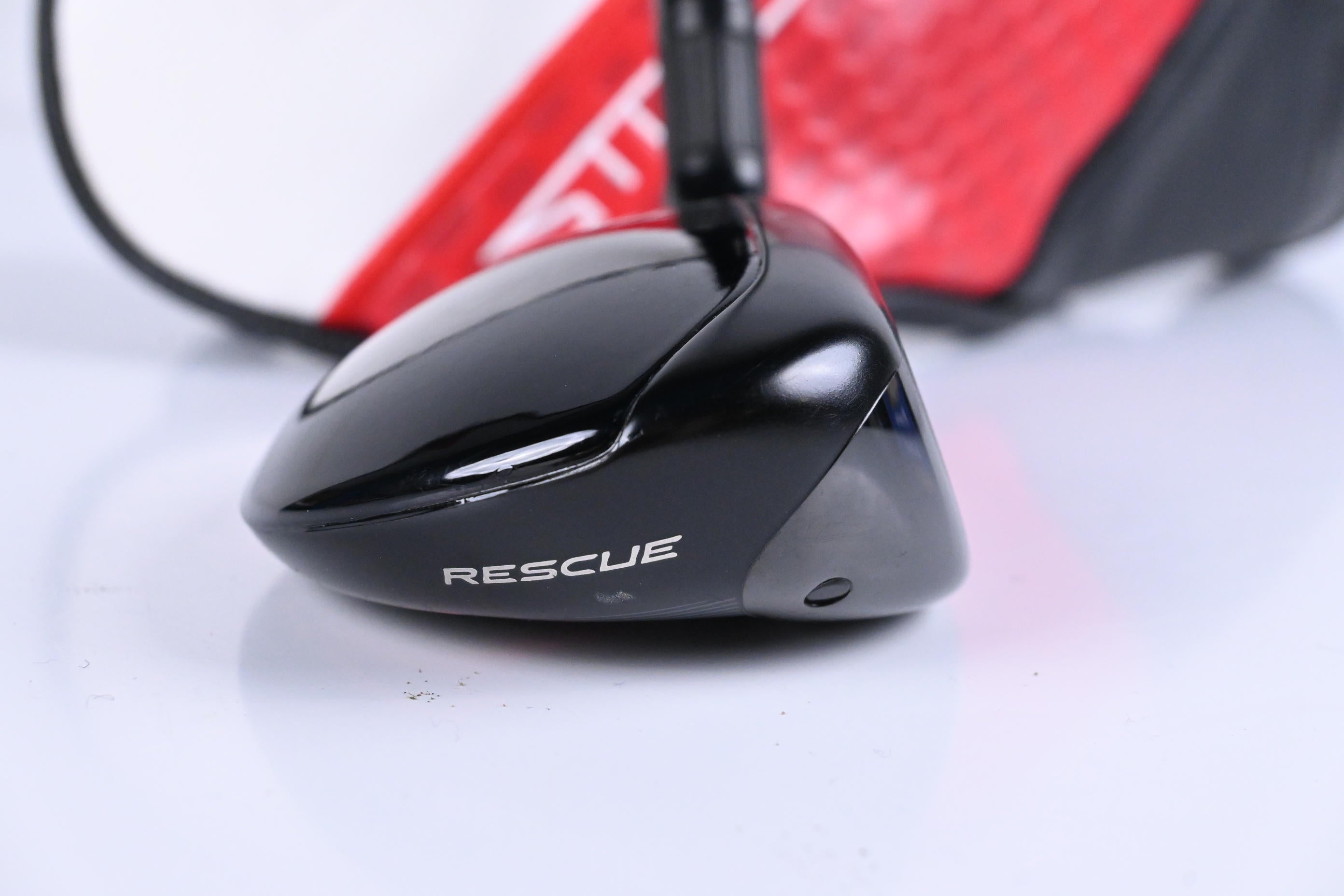 Taylormade Stealth 2 #4 Hybrid / 22 Degree / Regular Flex Fujikura Ventus TR Red