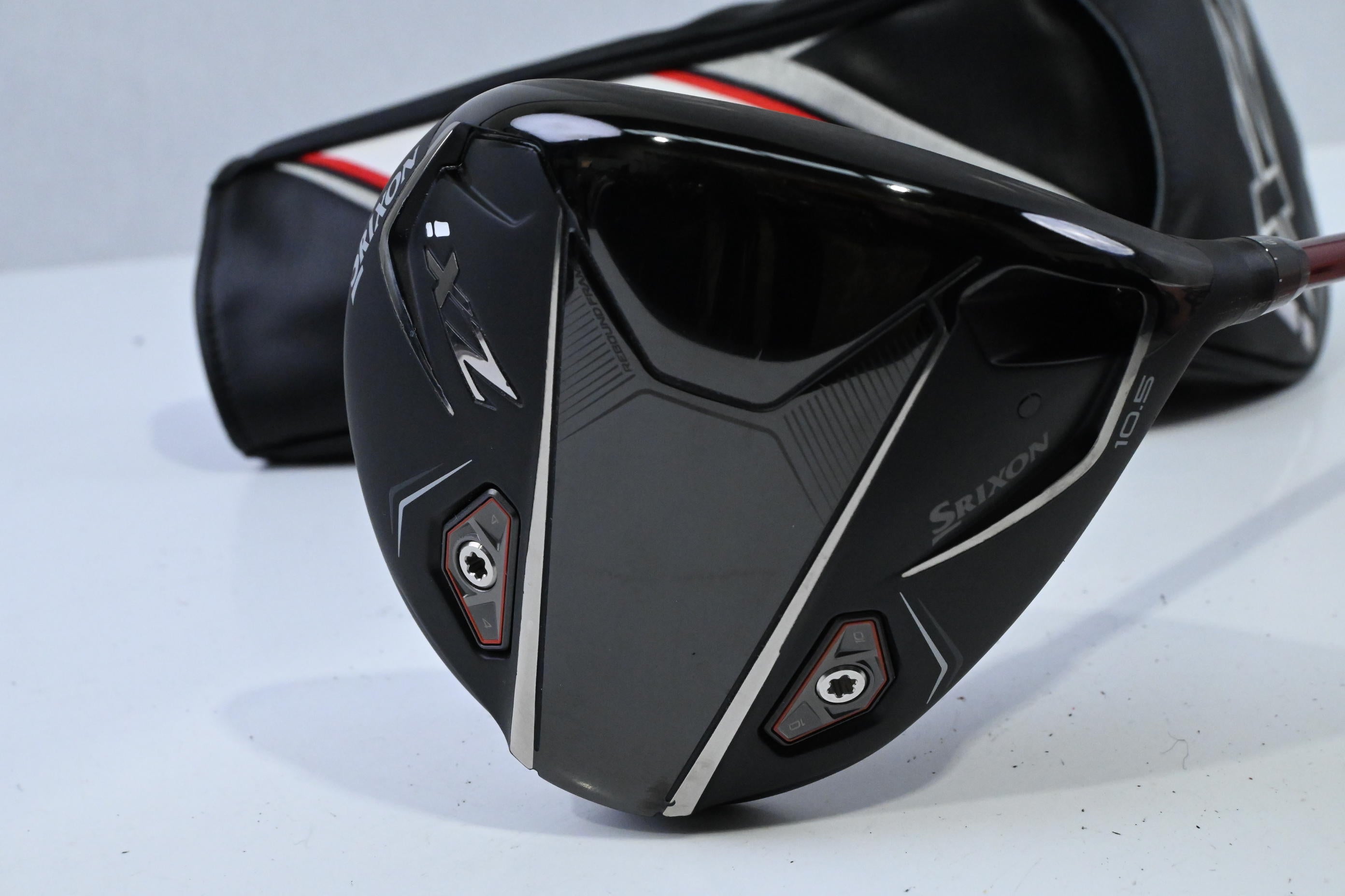 Srixon ZXi Driver / 10.5 Degree / Regular Flex Denali Red 50 Shaft