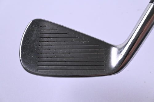 Titleist 704.CB #2 Iron / 19.5 Degree / Regular Flex Dynamic Gold R300 Shaft