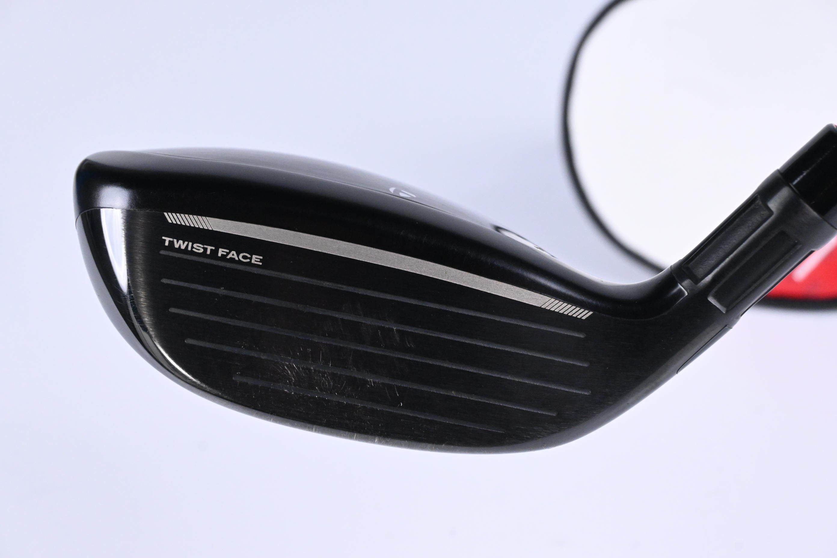 Taylormade Stealth 2 #4 Hybrid / 22 Degree / Regular Flex Fujikura Ventus TR Red