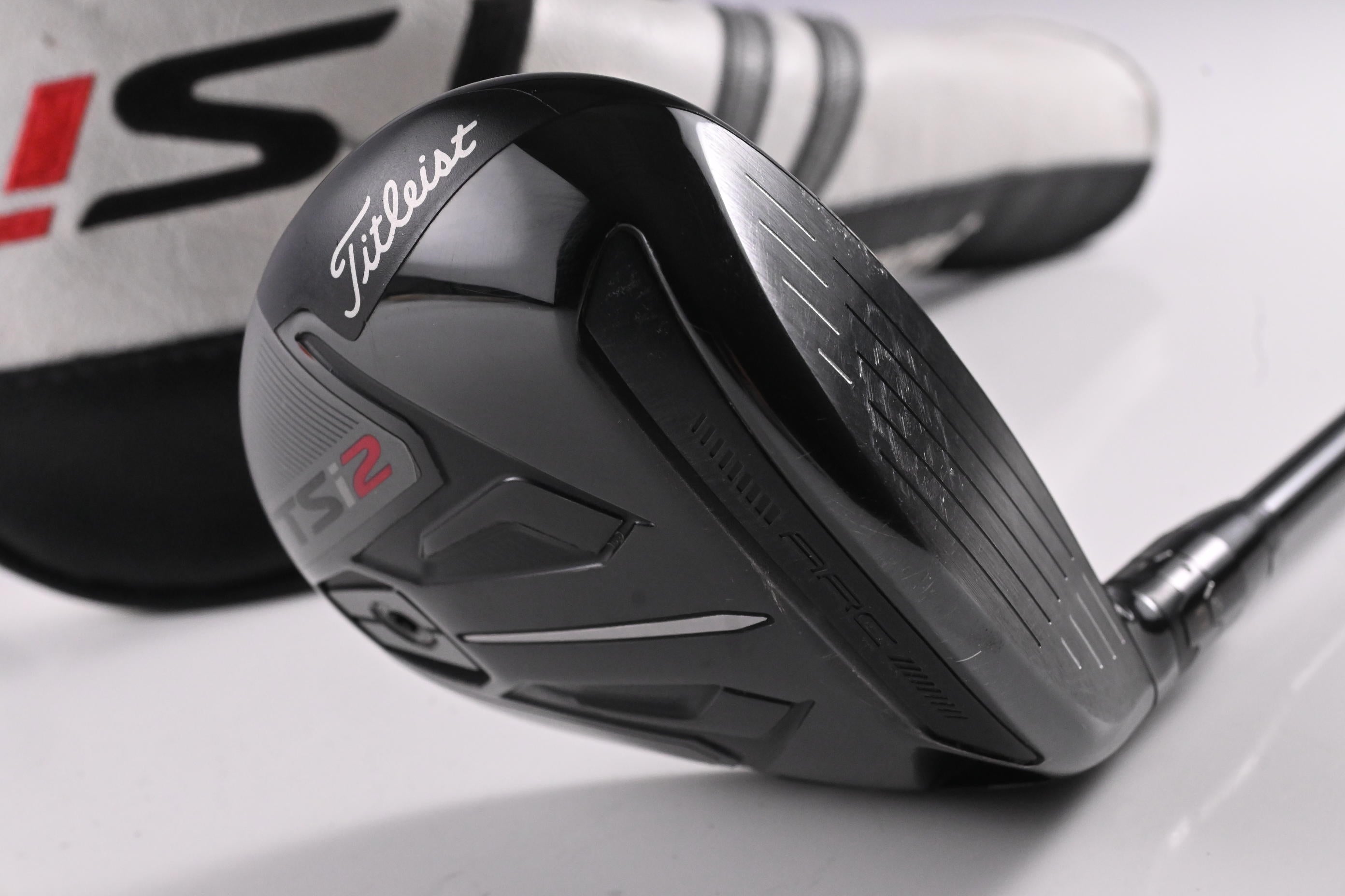 Titleist TSi2 #3 Wood / 16.5 Degree / Regular Flex Kuro Kage Black 55 Shaft