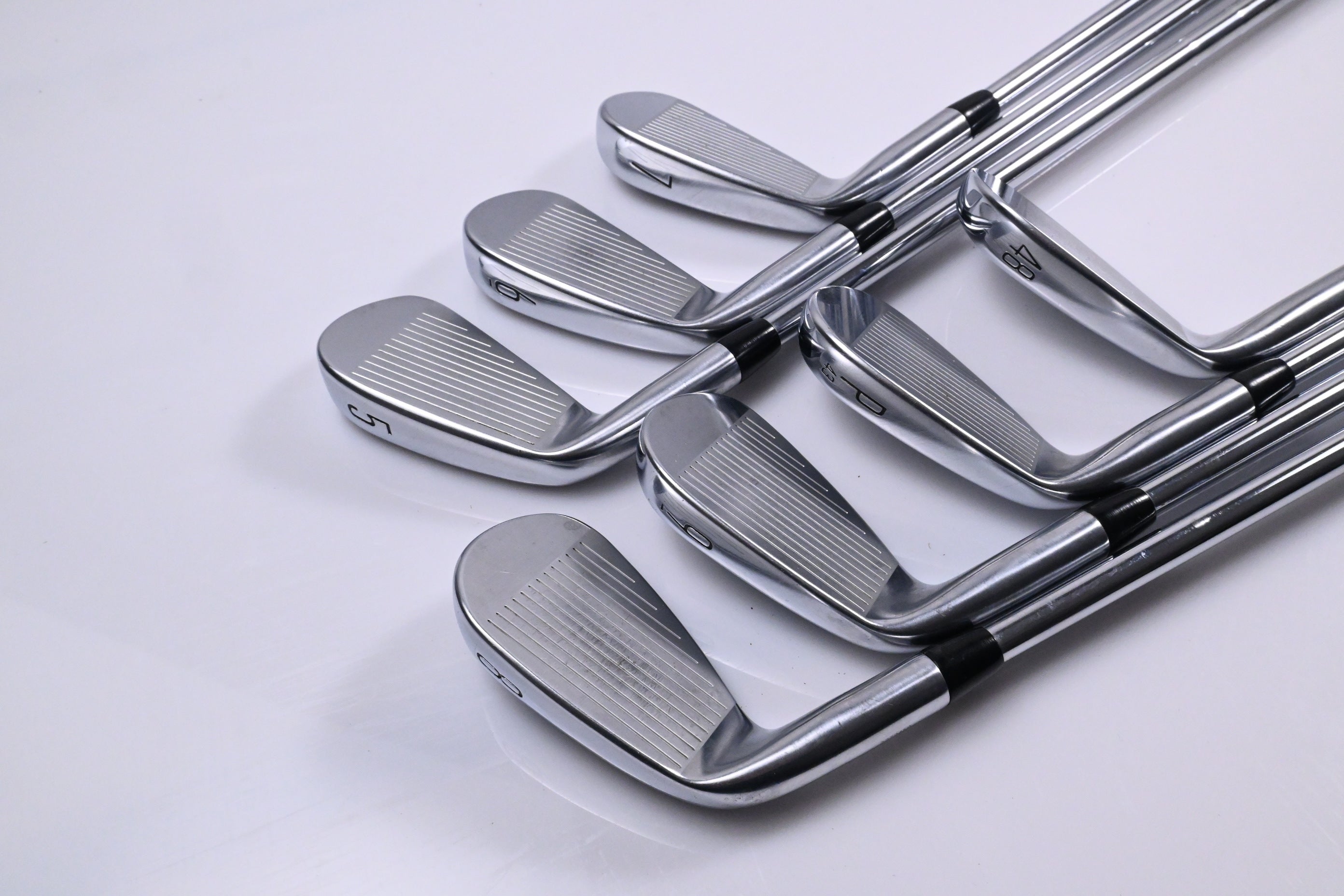 Titleist T200 2023 Irons / 5-PW+GW / Regular Flex KBS Tour Lite Shafts