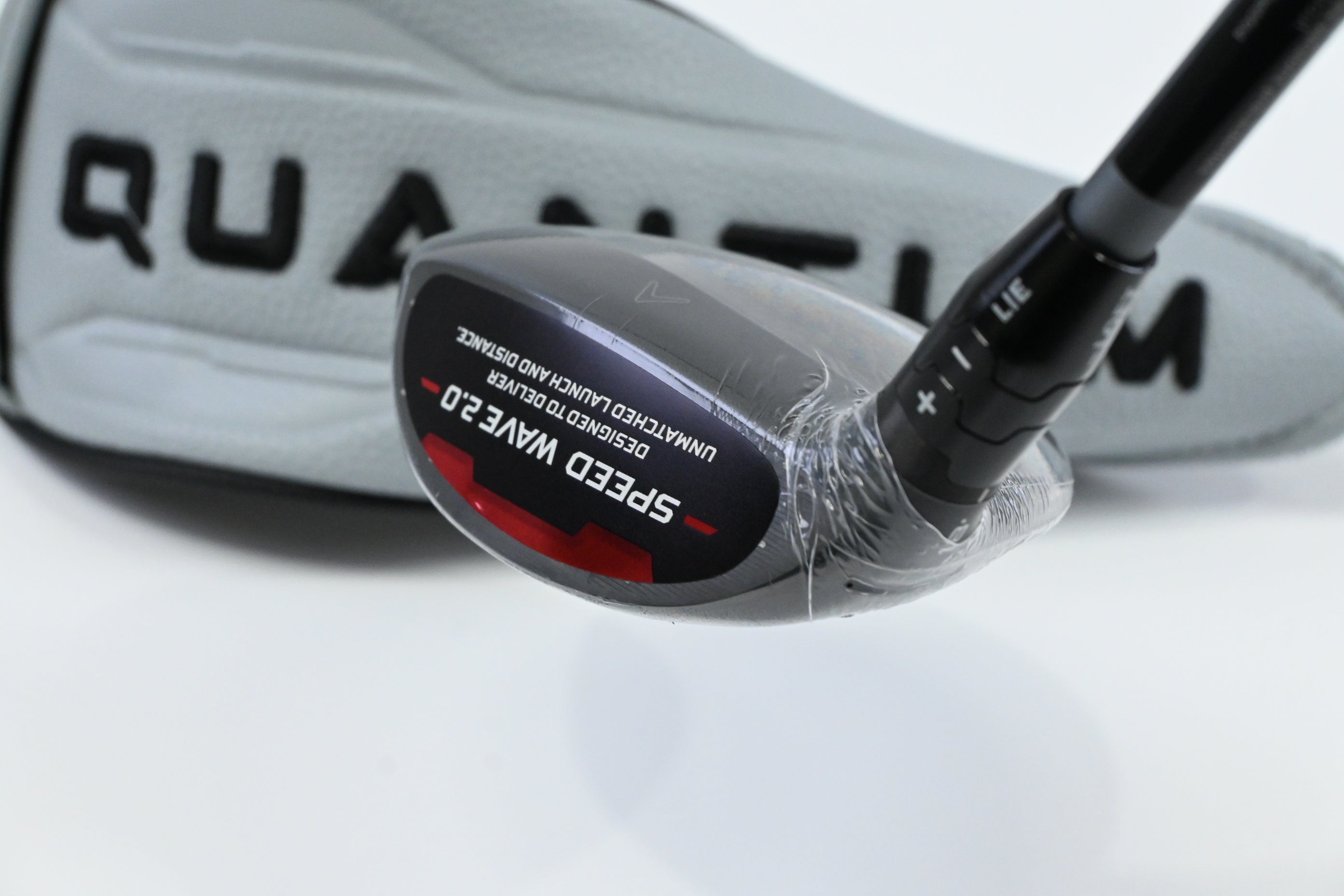 Callaway Quantum Max #5 Wood / 18 Degree / Regular Flex Denali Frost Silver 60